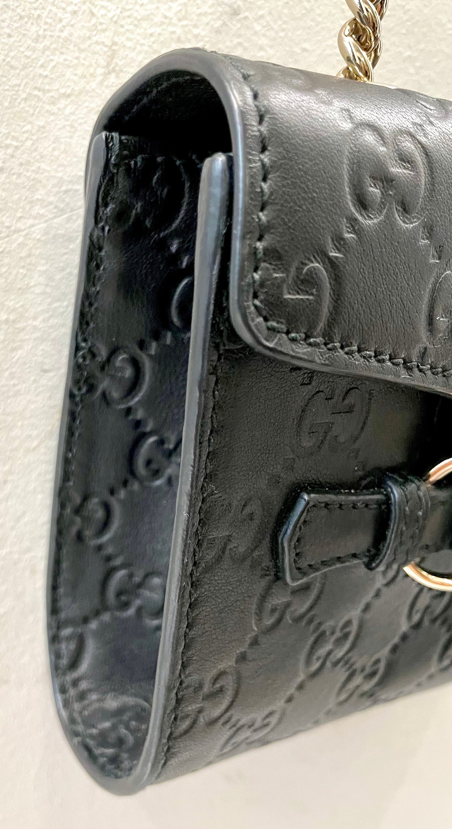 GUCCI GUCCISSIMA MINI EMILY CROSSBODY BAG