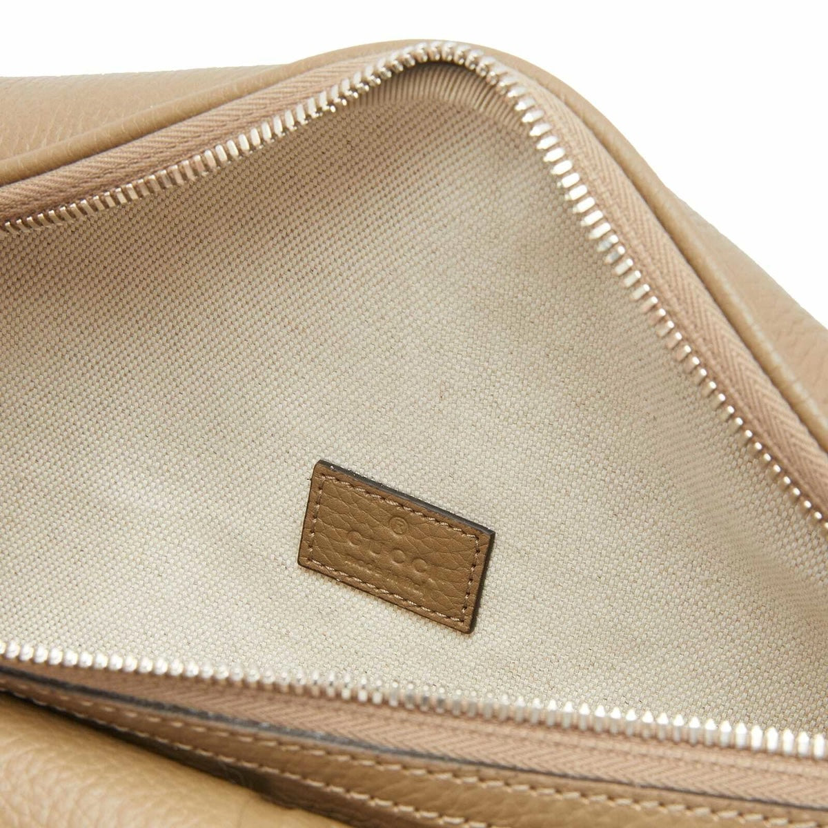 GUCCI JUMBO GG EMBOSSED CALFSKIN LEATHER UNISEX BELT BAG