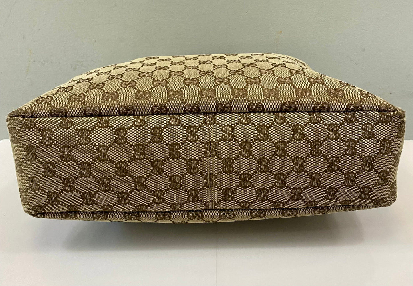 GUCCI GG MONOGRAM HORSEBIT CHAIN MEDIUM HOBO BAG