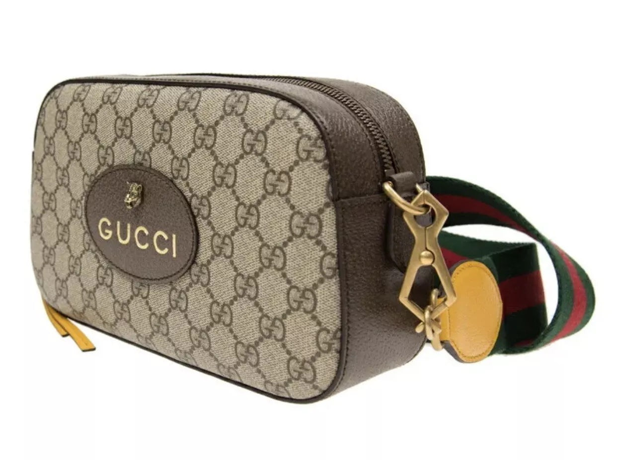 GUCCI NEO VINTAGE GG SUPREME CANVAS MESSENGER BAG
