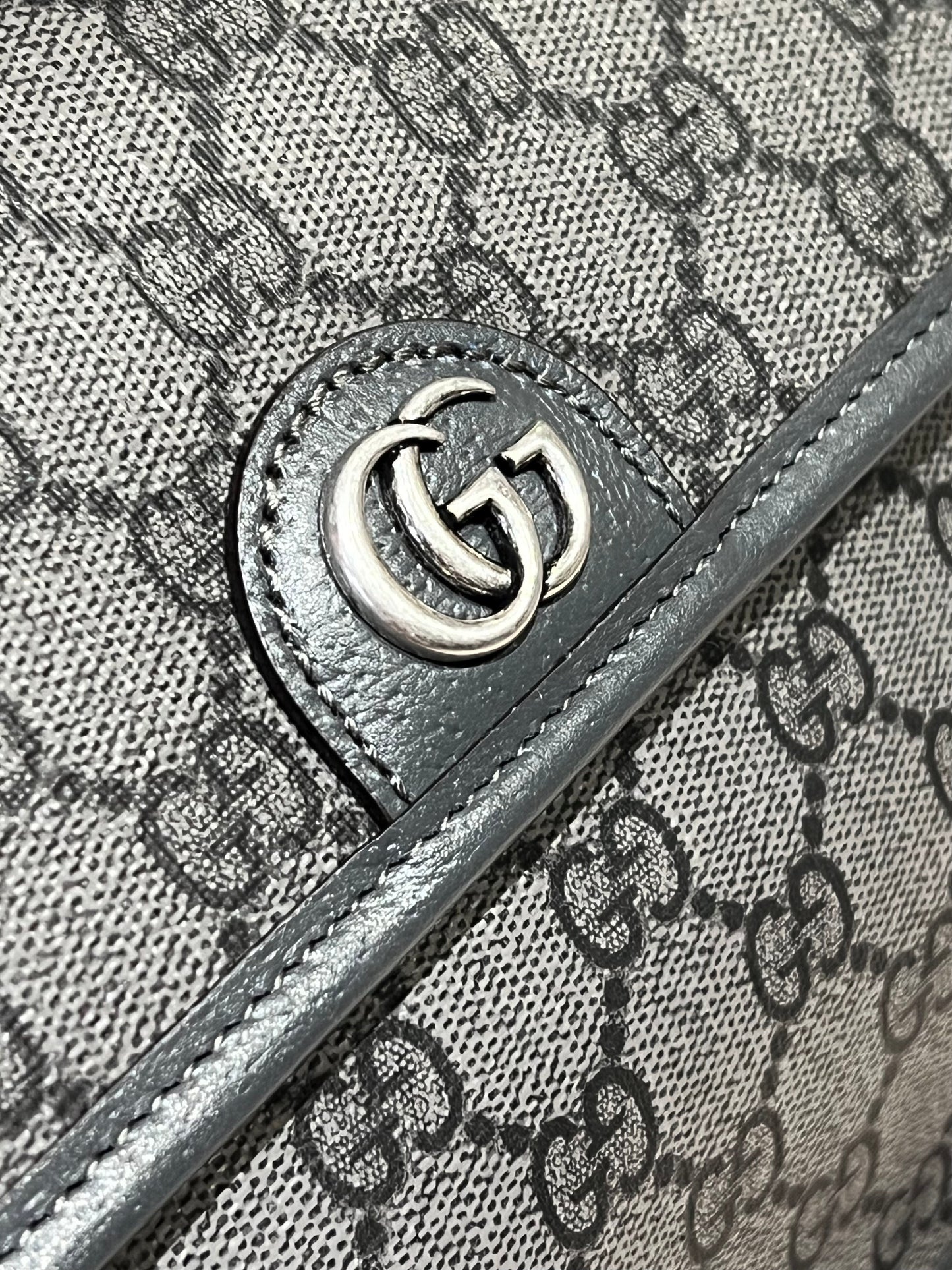 GUCCI GG OPHIDIA SMALL BELT BAG