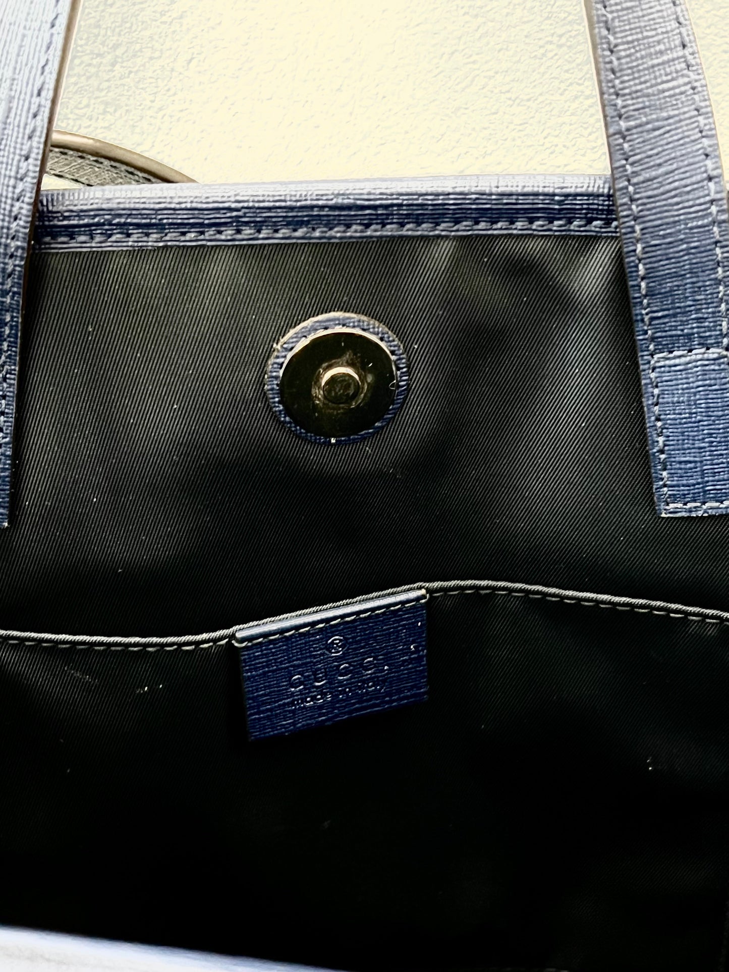 GUCCI GG SUPREME MONOGRAM STARS CHILDRENS TOTE BAG
