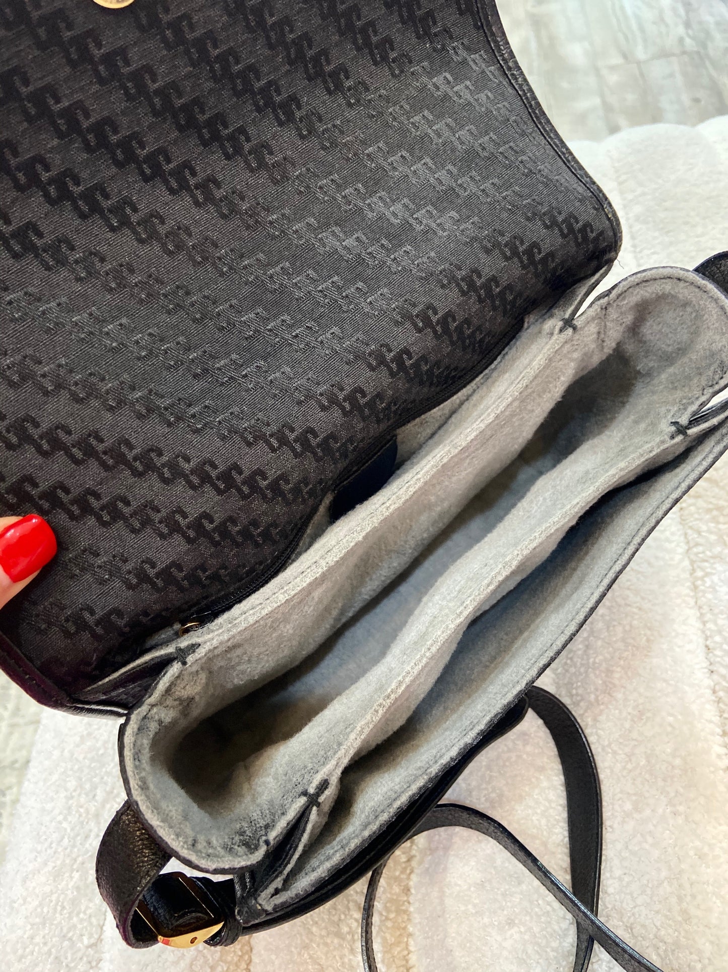 GUCCI VINTAGE CROSSBODY BAG