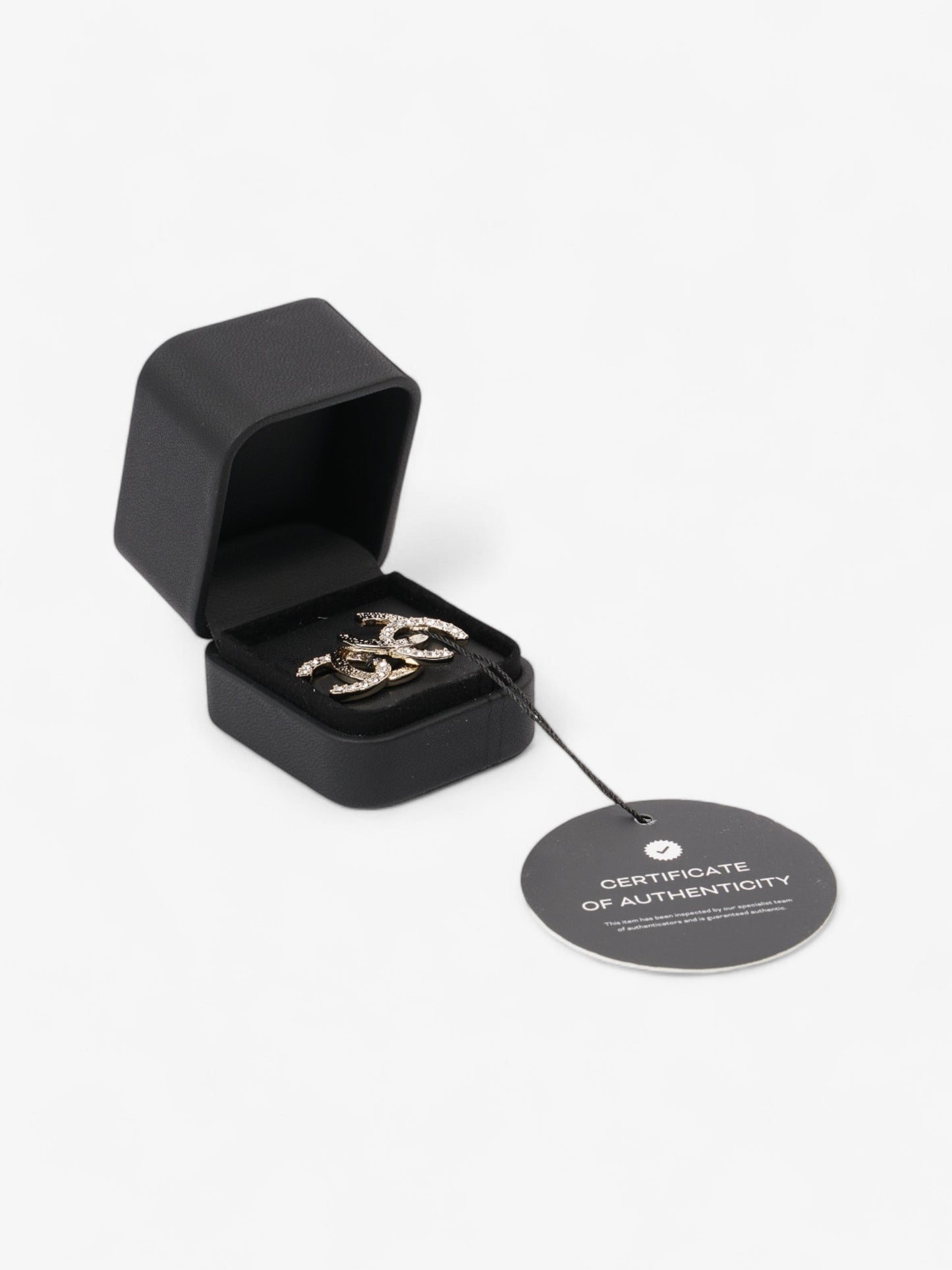 Chanel CC Logo Studs Light Gold / White Base Metal