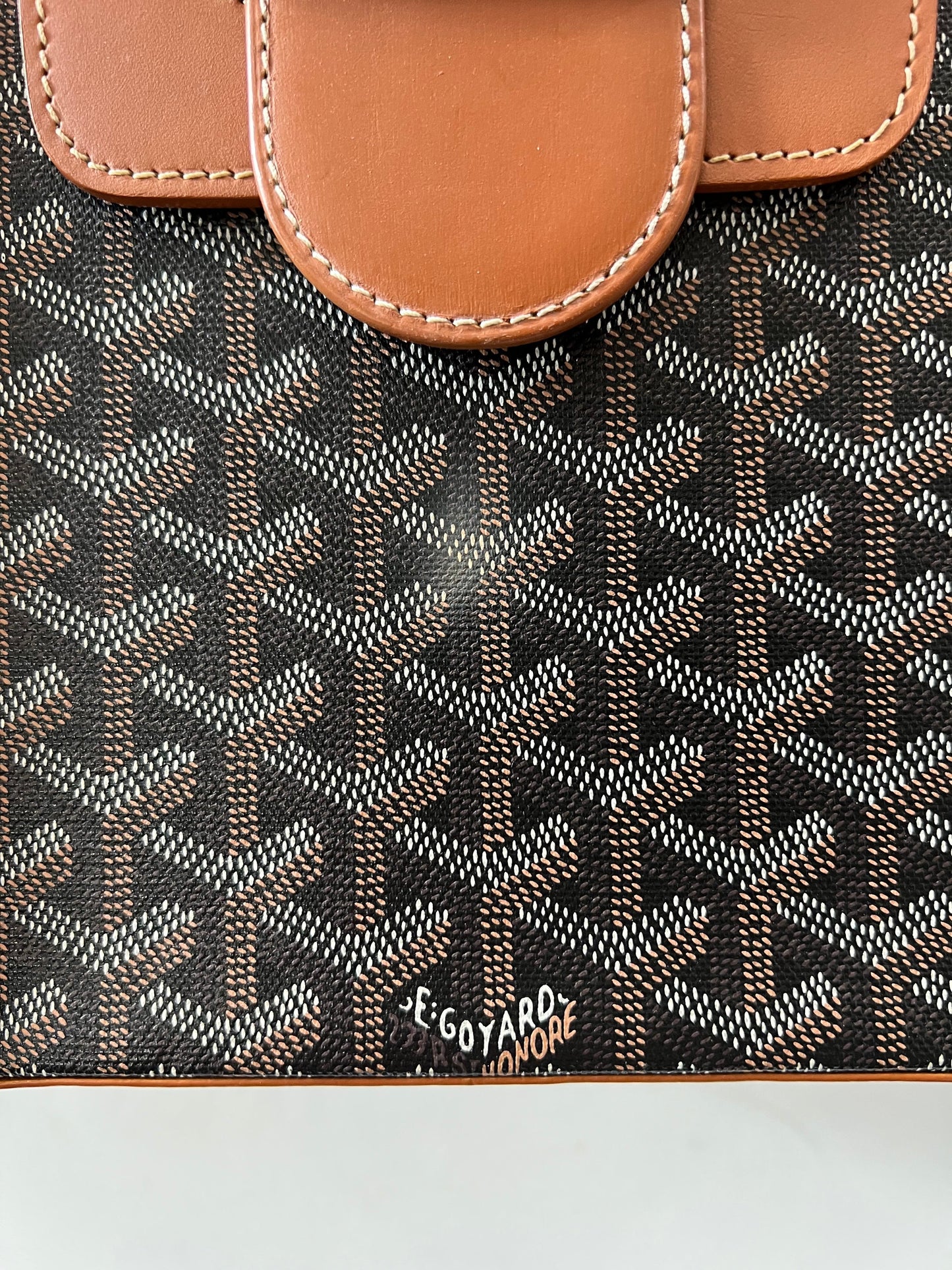 GOYARD SAIGON LEATHER TOP HANDLE HANDBAG MM