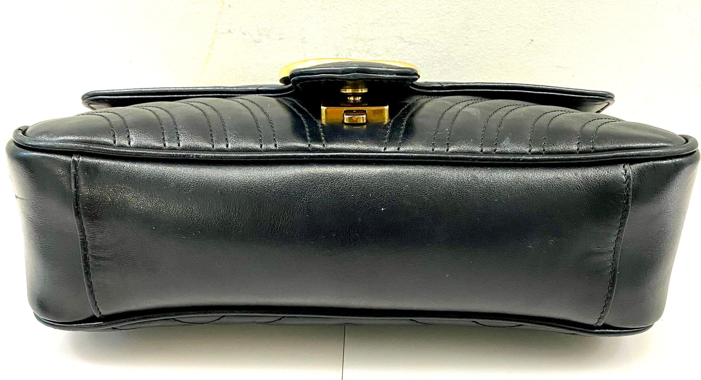 GUCCI GG MARMONT SMALL MATELASSE CALFSKIN SHOULDER BAG
