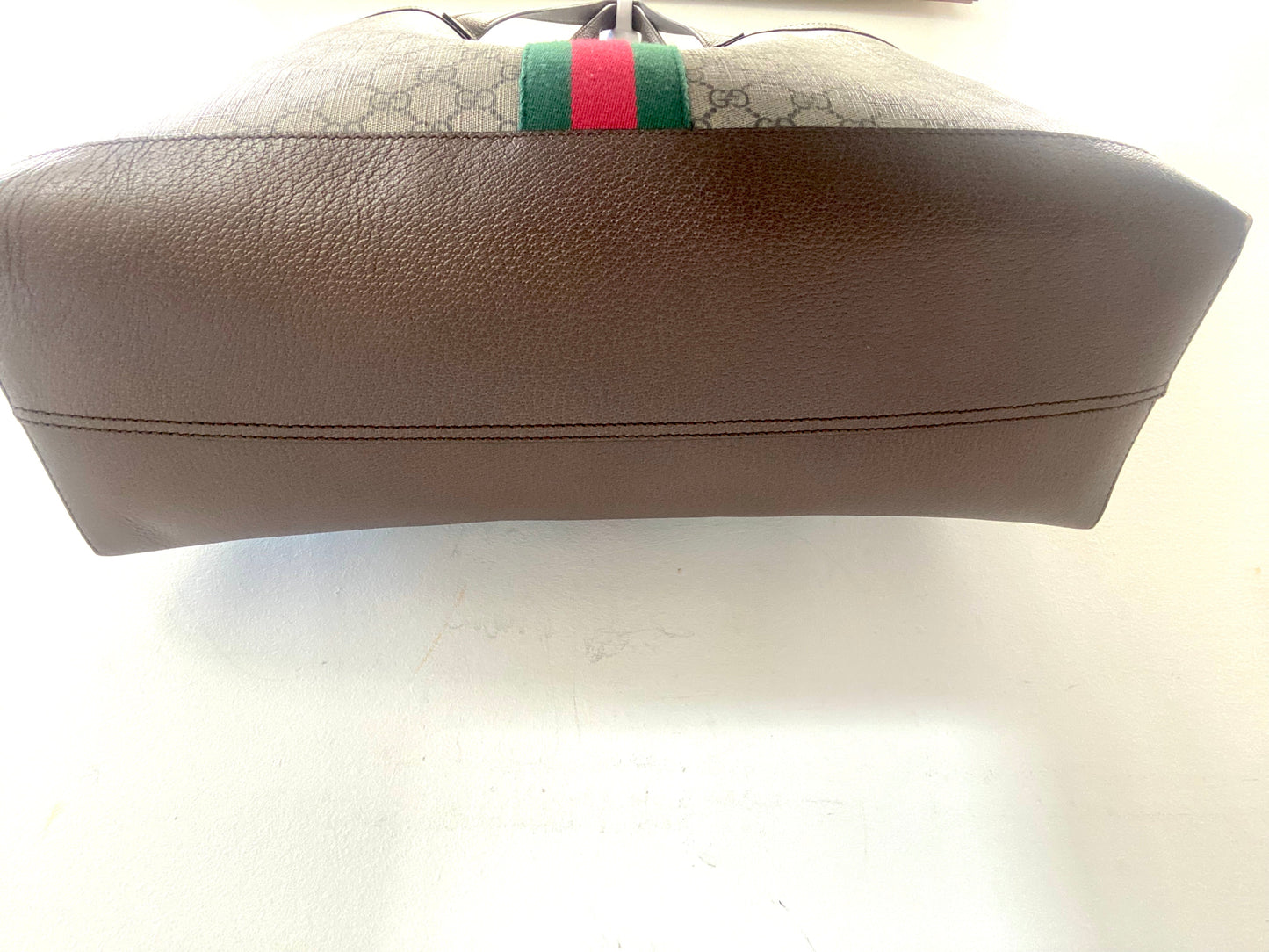 GUCCI GG SUPREME MEDIUM SOFT OPHIDIA TOTE BAG