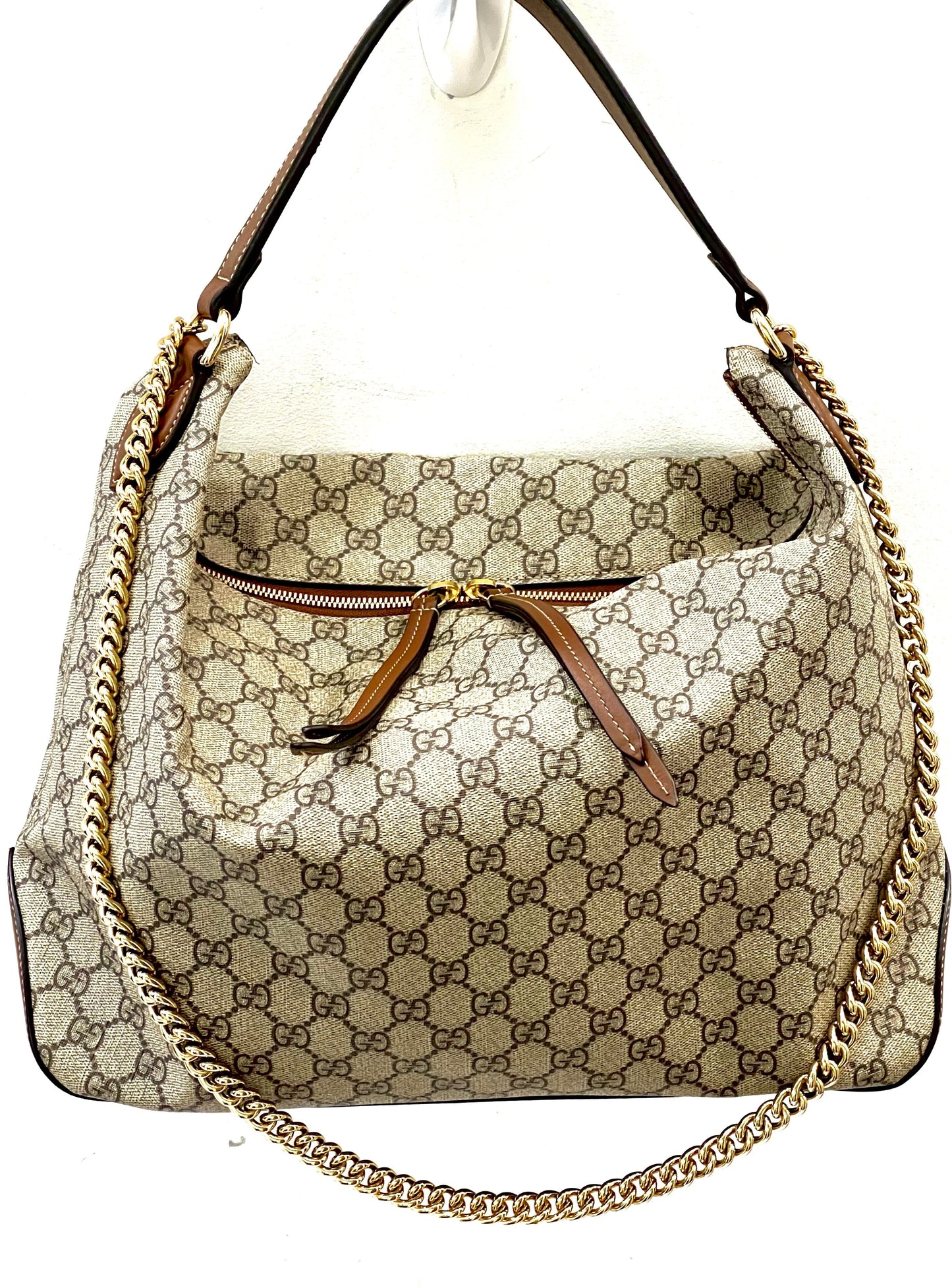 GUCCI GG SUPREME MONOGRAM LINEA HOBO BAG
