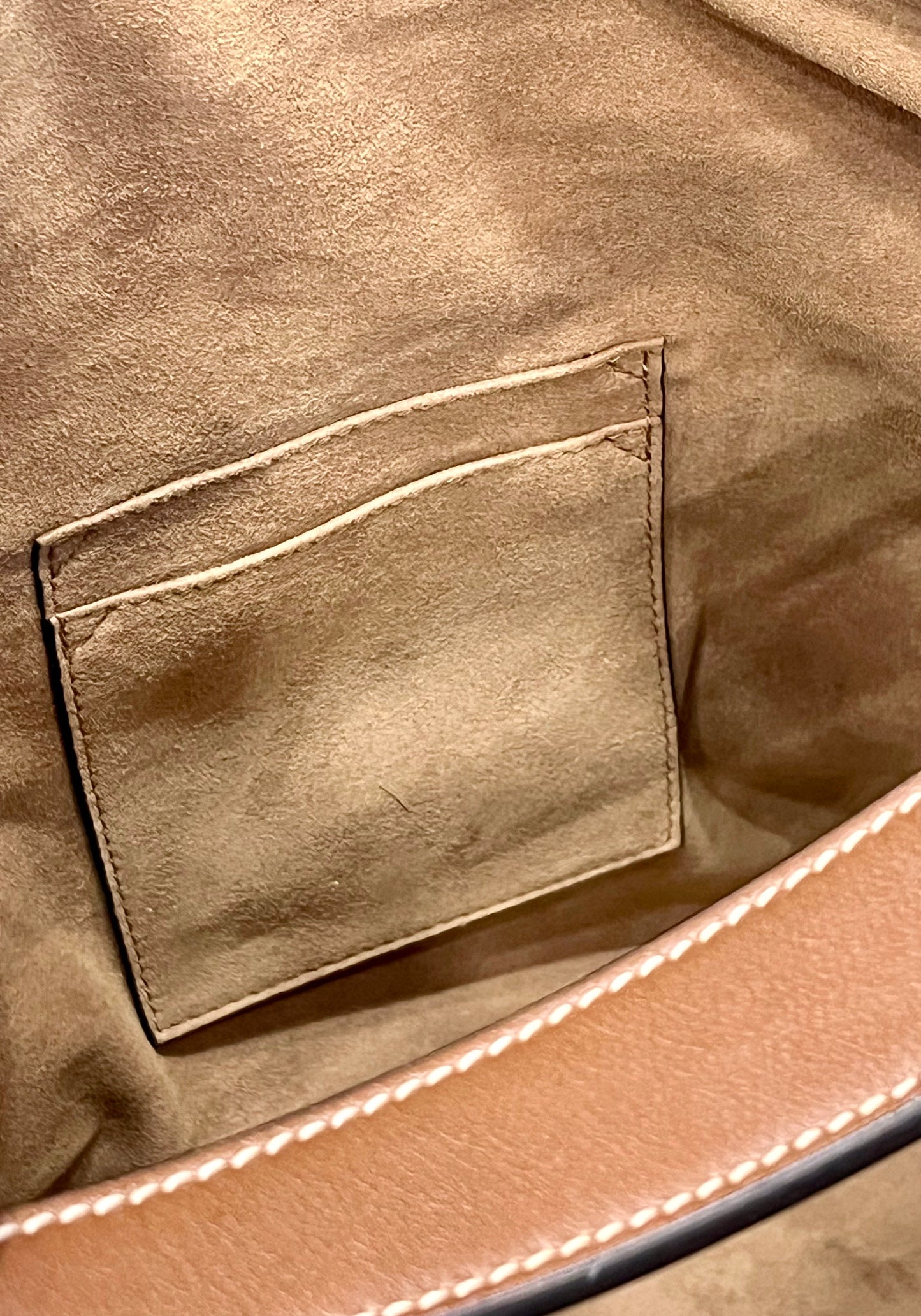 GUCCI GG SUPREME MONOGRAM LINEA HOBO BAG
