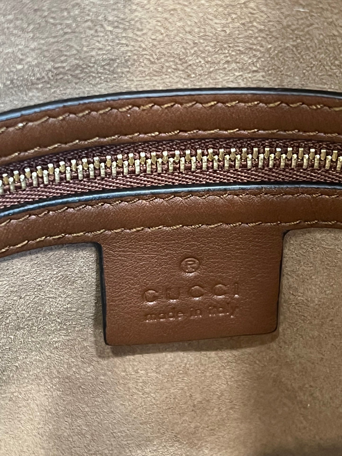 GUCCI GG SUPREME MONOGRAM LINEA HOBO BAG
