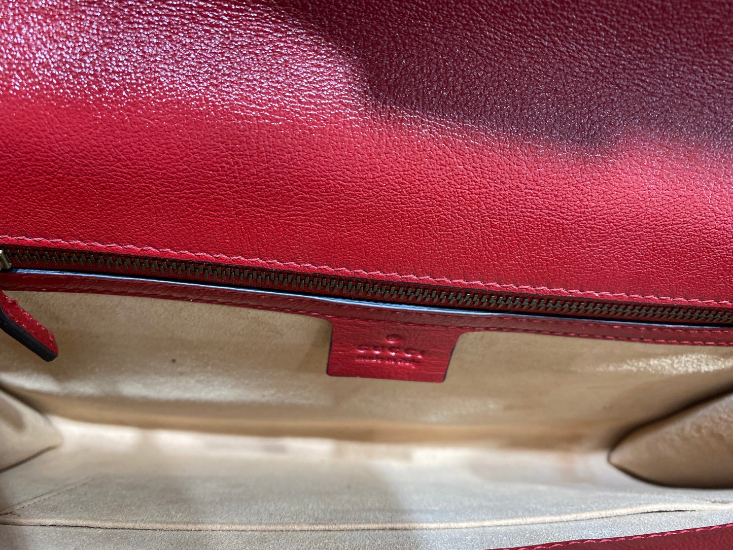 GUCCI MATELASSE LEATHER TORCHON GG MARMONT CLUTCH BAG
