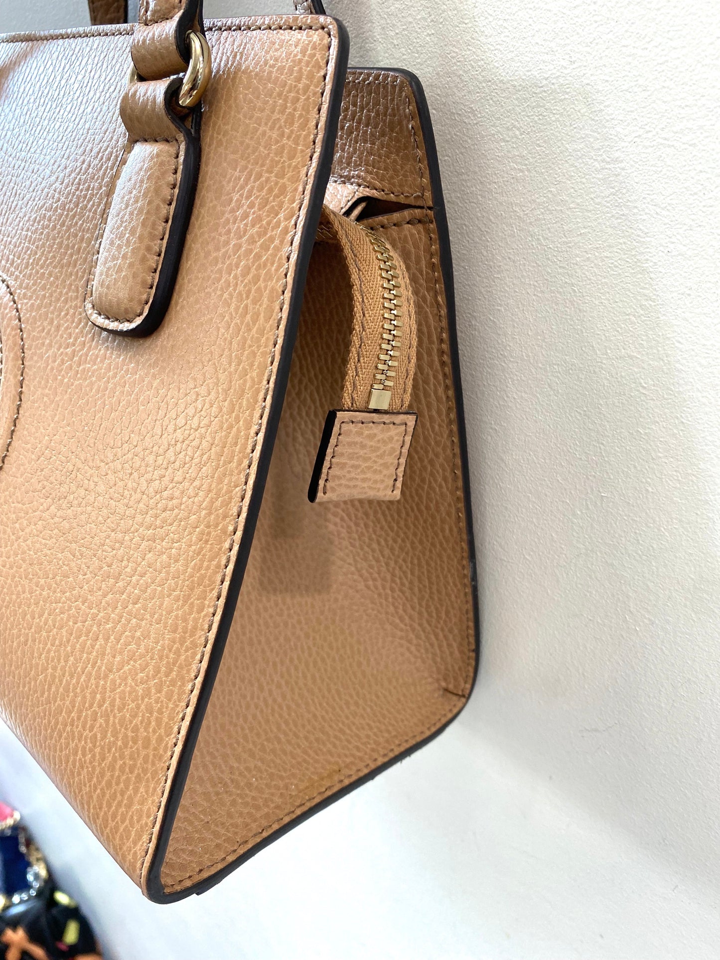 GUCCI SOHO CONVERTIBLE TOP HANDLE LEATHER BAG
