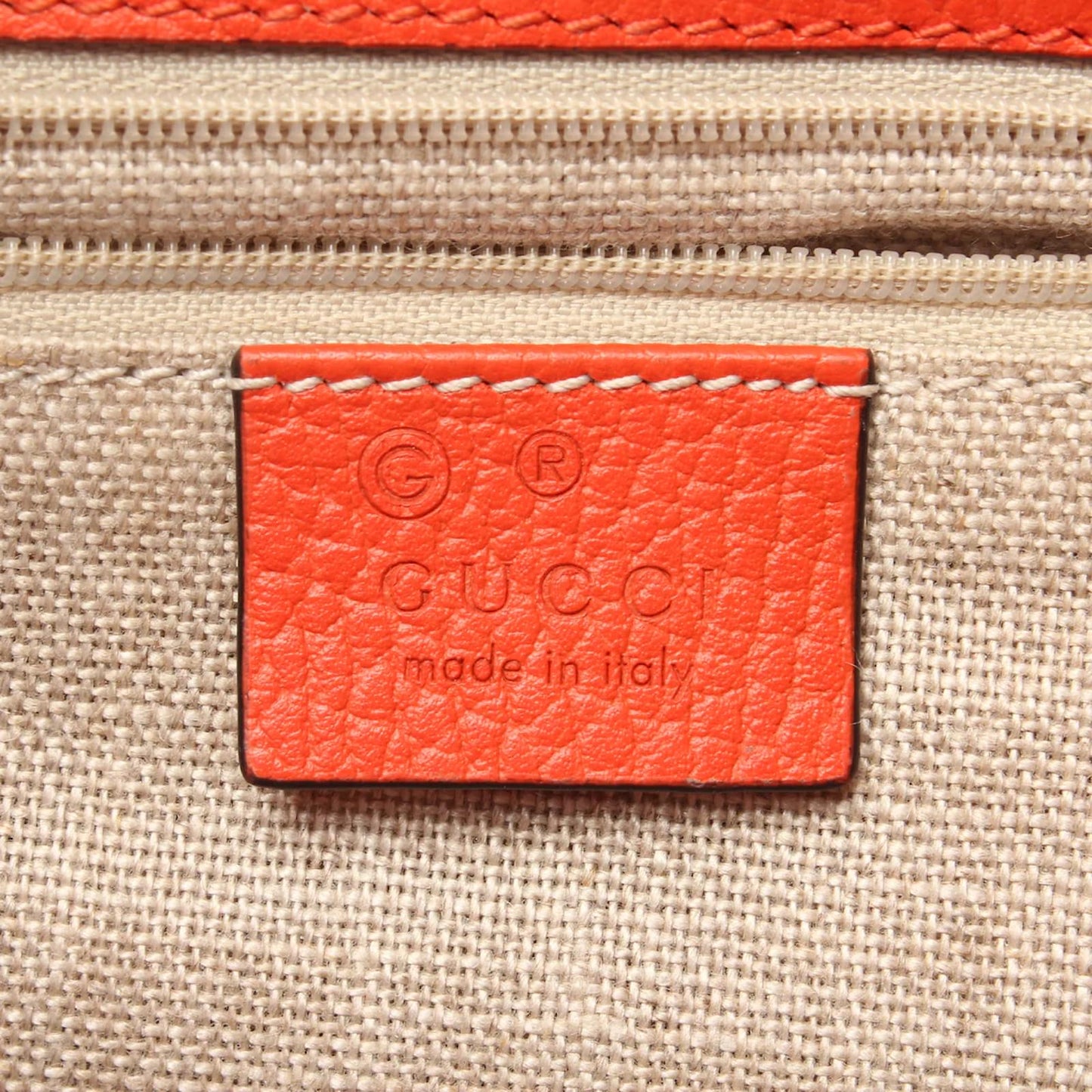 GUCCI MEDIUM INTERLOCKING G CALFSKIN LEATHER CROSSBODY BAG