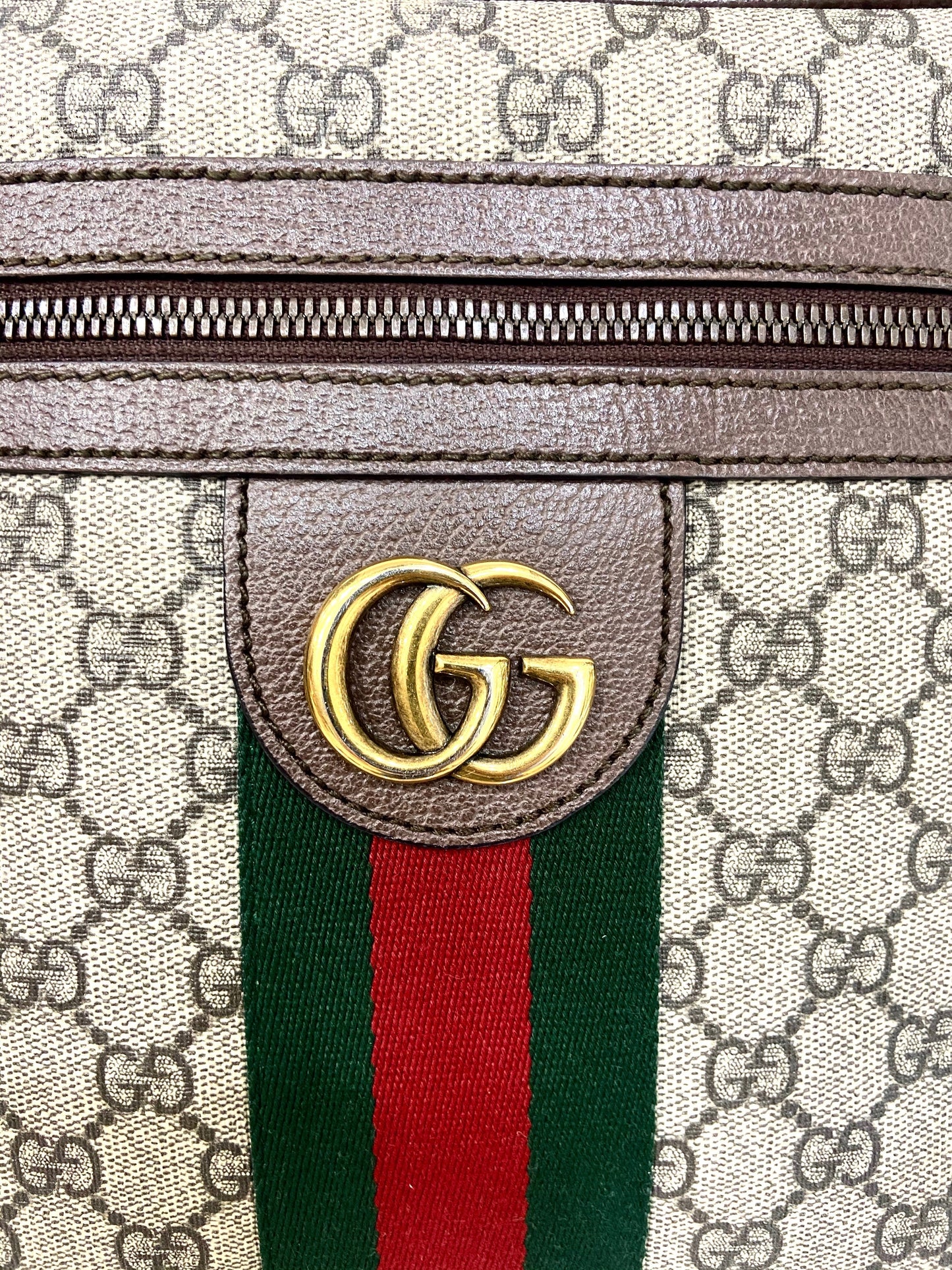 GUCCI GG SUPREME MONOGRAM WEB OPHIDIA MESSENGER BAG