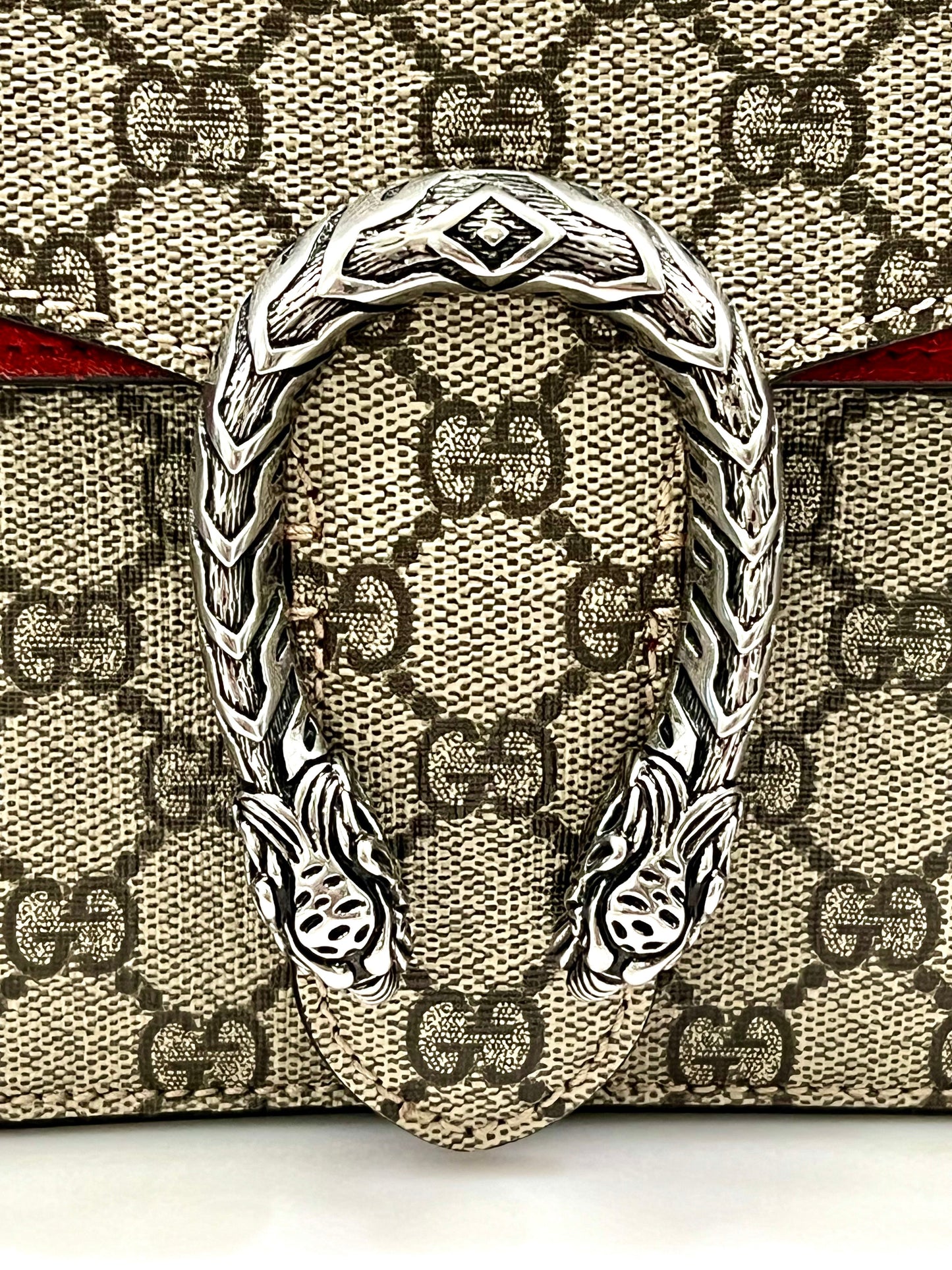 GUCCI GG SUPREME SMALL DIONYSUS SHOULDER BAG