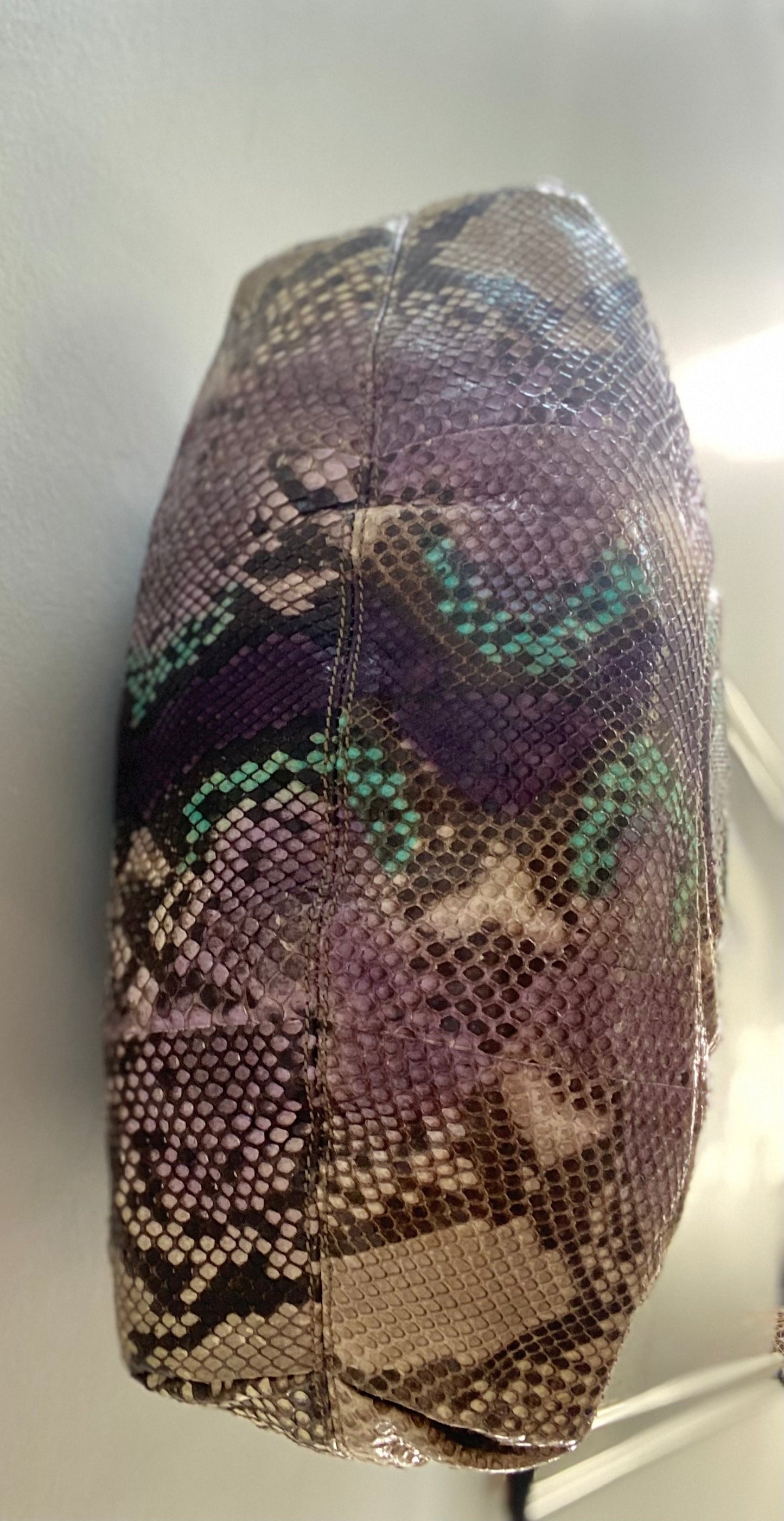 GUCCI GRAPE MULTICOLOR PYTHON SOHO SHOULDER BAG