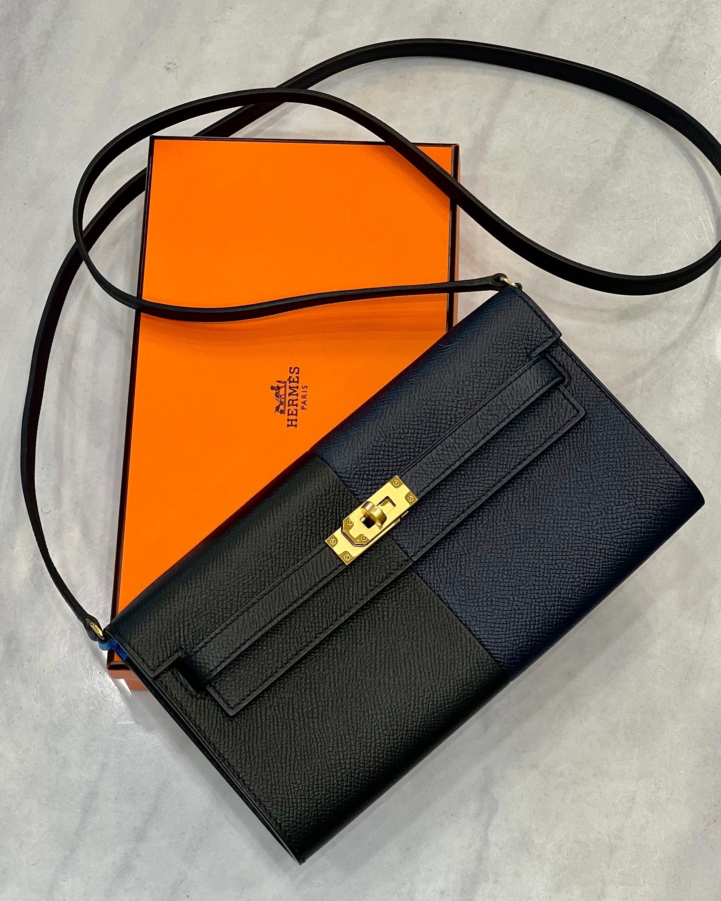 HERMÈS KELLY CASAQUE BICOLOR EPSOM TOGO LEATHER CROSSBODY