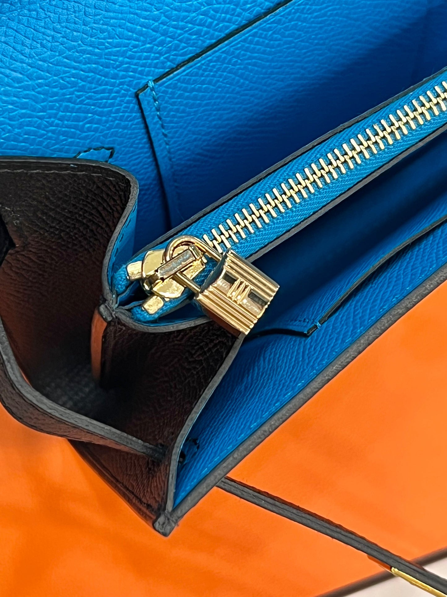 HERMÈS KELLY CASAQUE BICOLOR EPSOM TOGO LEATHER CROSSBODY