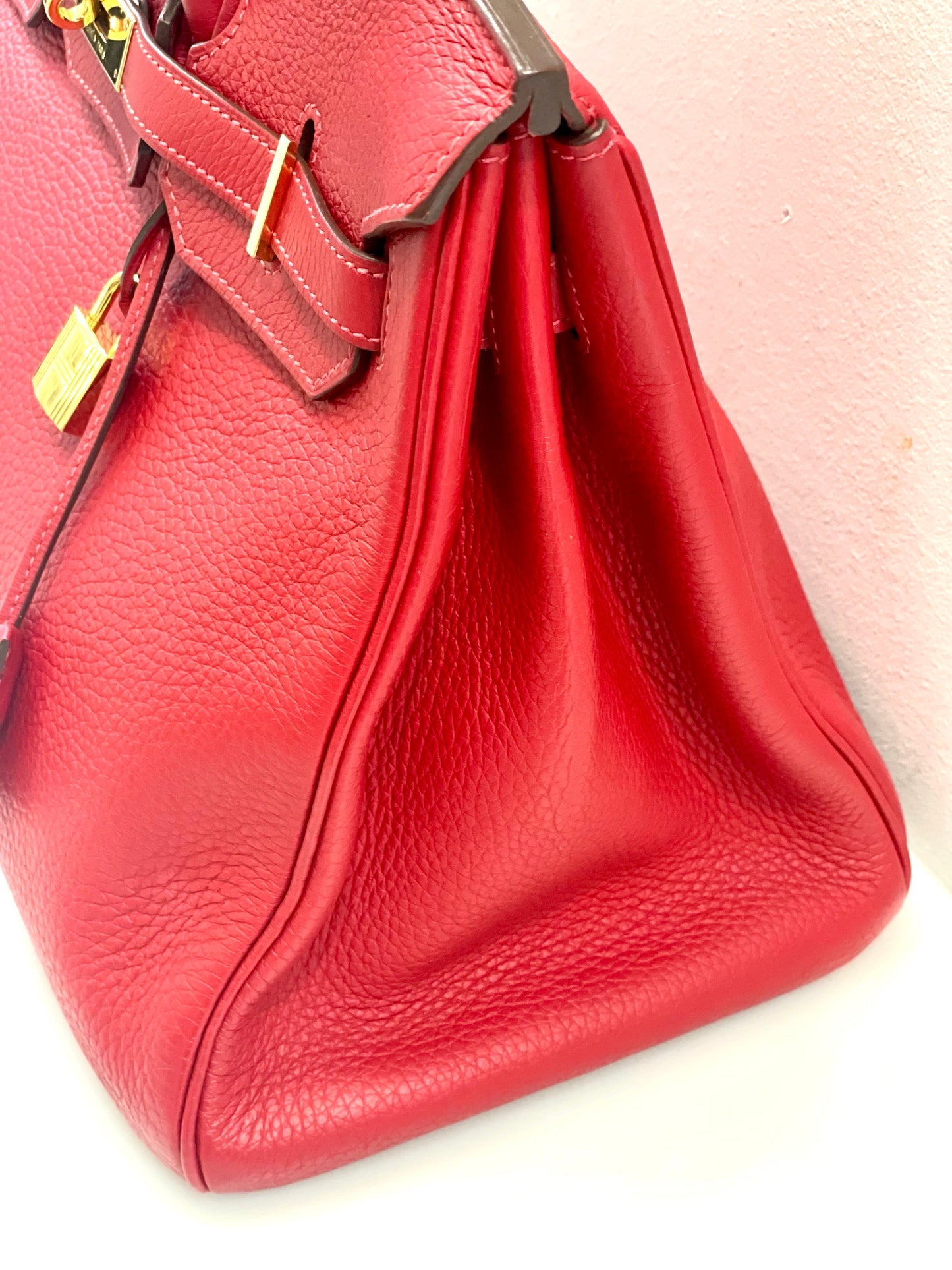 HERMÈS BIRKIN 35 RUBY CLEMENCE HANDBAG