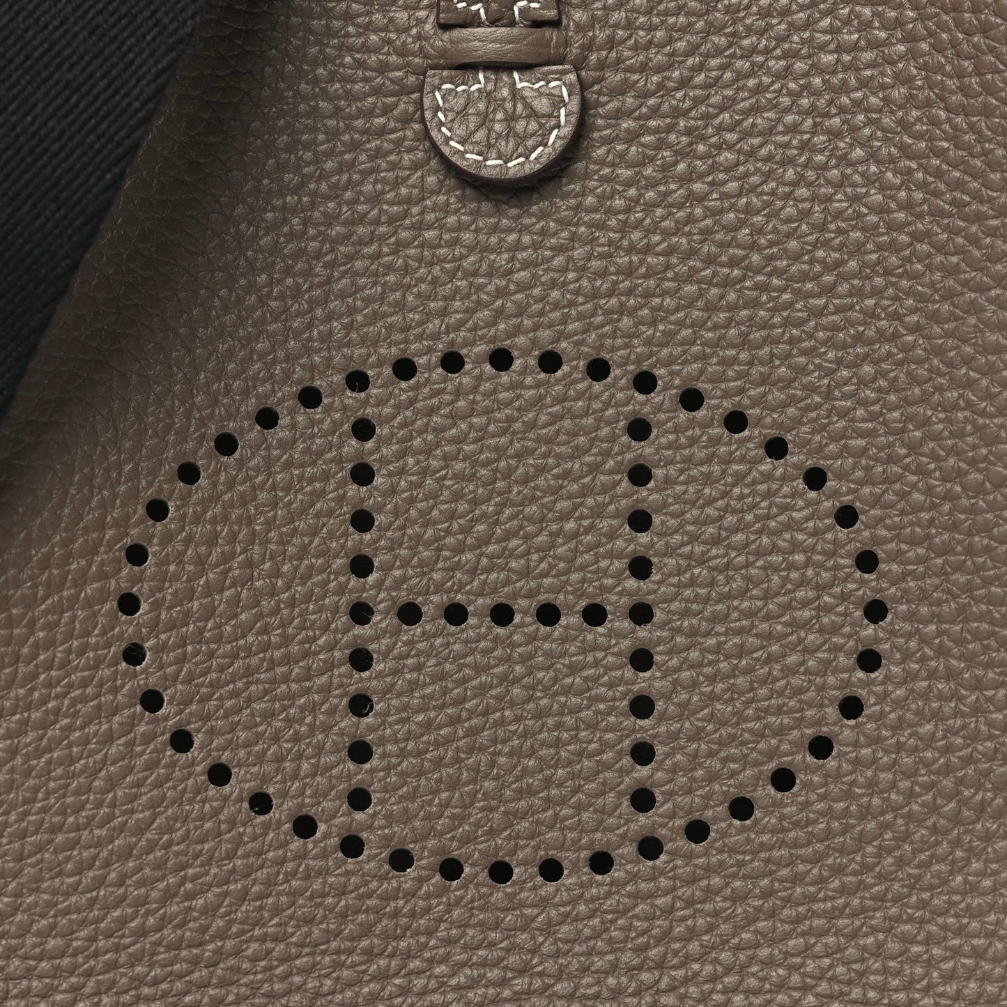 HERMÈS EVELYNE CLEMENCE LEATHER TPM ETOUPE BLEU INDIGO
