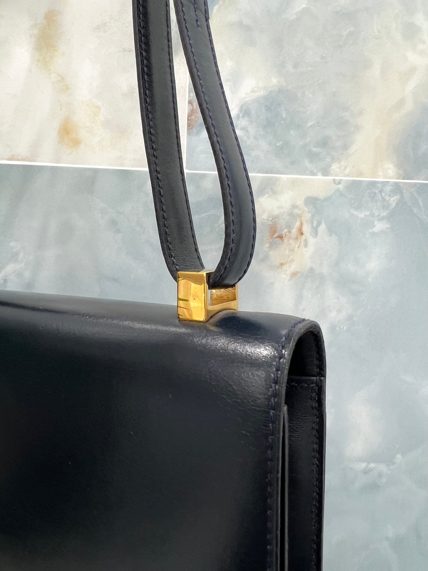 HERMÈS CONSTANCE 23 VINTAGE BOX LEATHER SHOULDER BAG