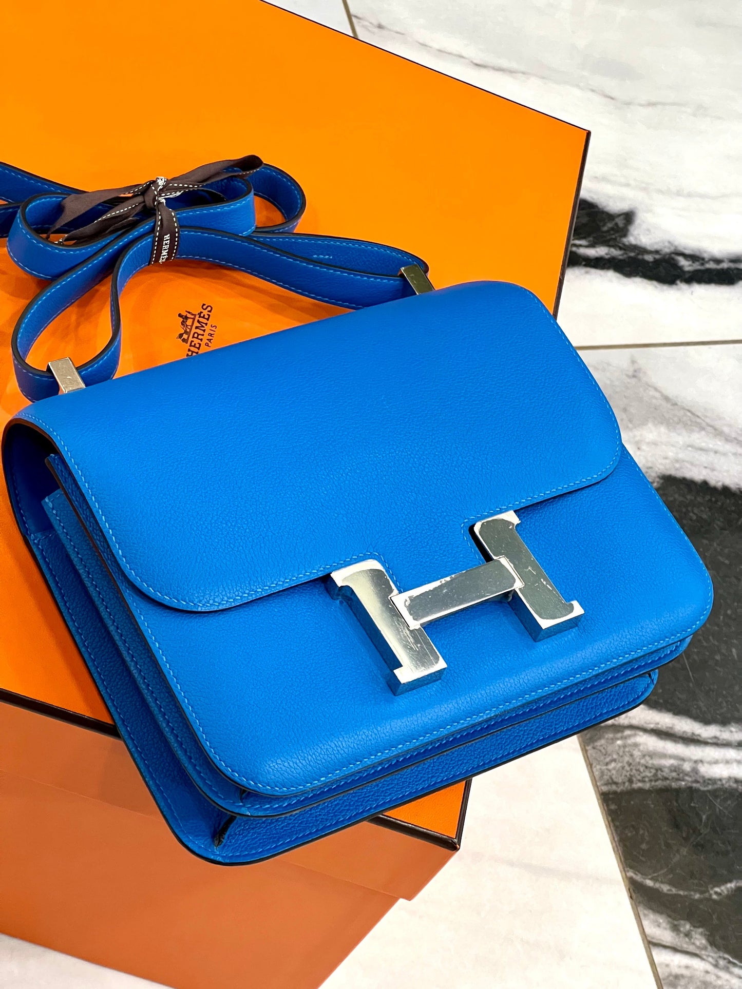 HERMÈS CONSTANCE 24 EPSOM LEATHER PALLADIUM HARDWARE BLUE IZMIR