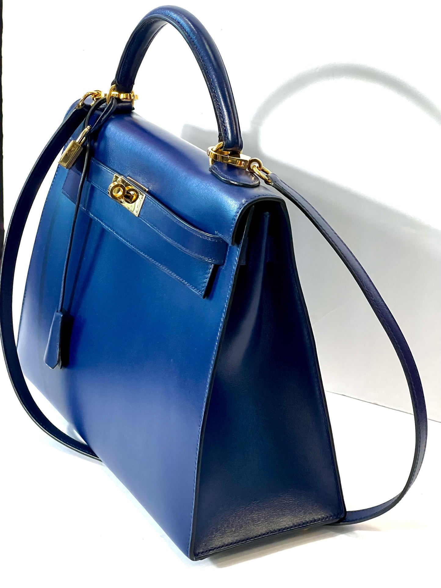 HERMÈS TADELAKT BOX LEATHER VINTAGE KELLY SELLIER 32 BAG