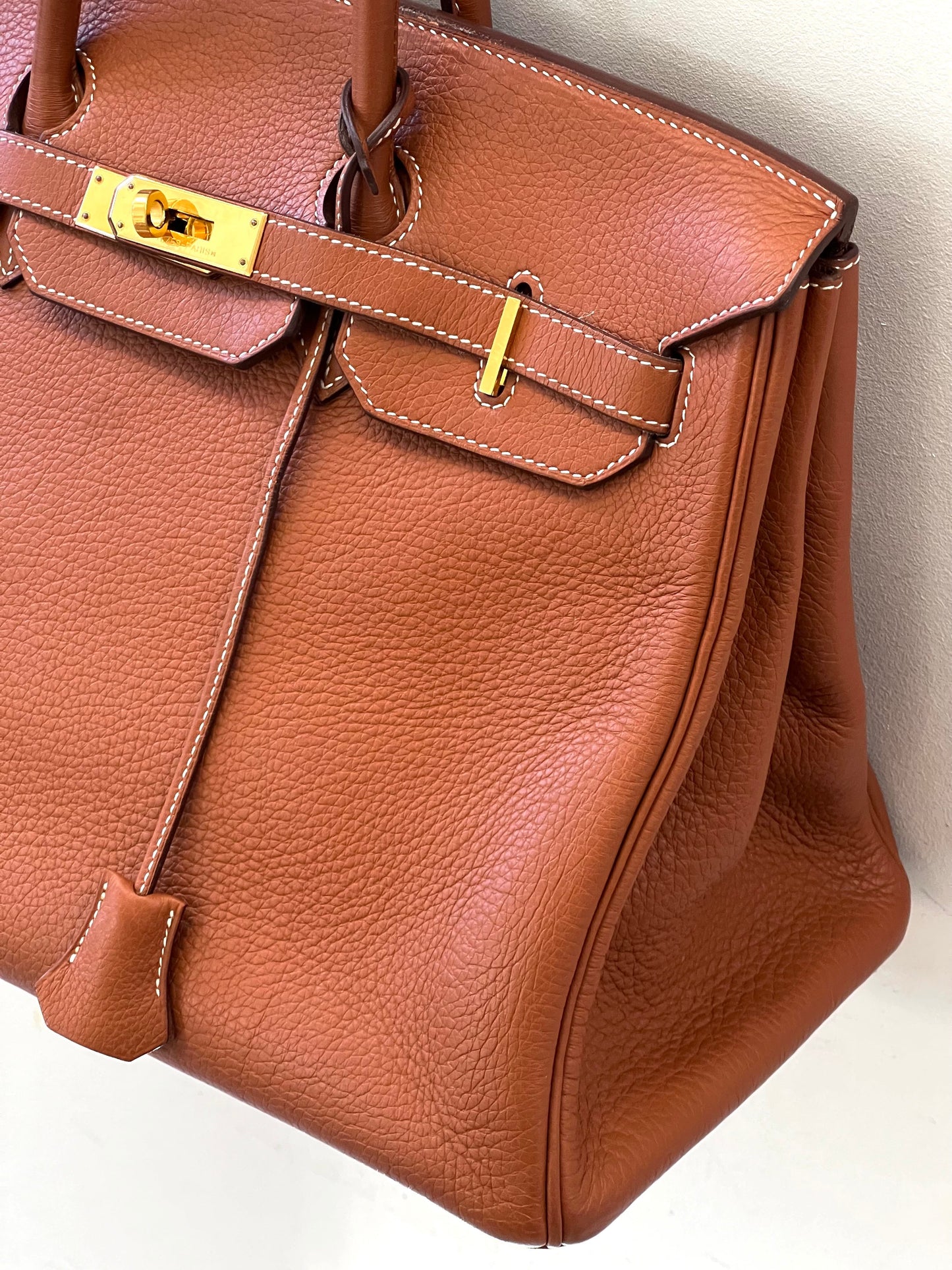 HERMÈS GOLD TAURILLON CLEMENCE LEATHER GOLD BIRKIN 35 HANDBAG