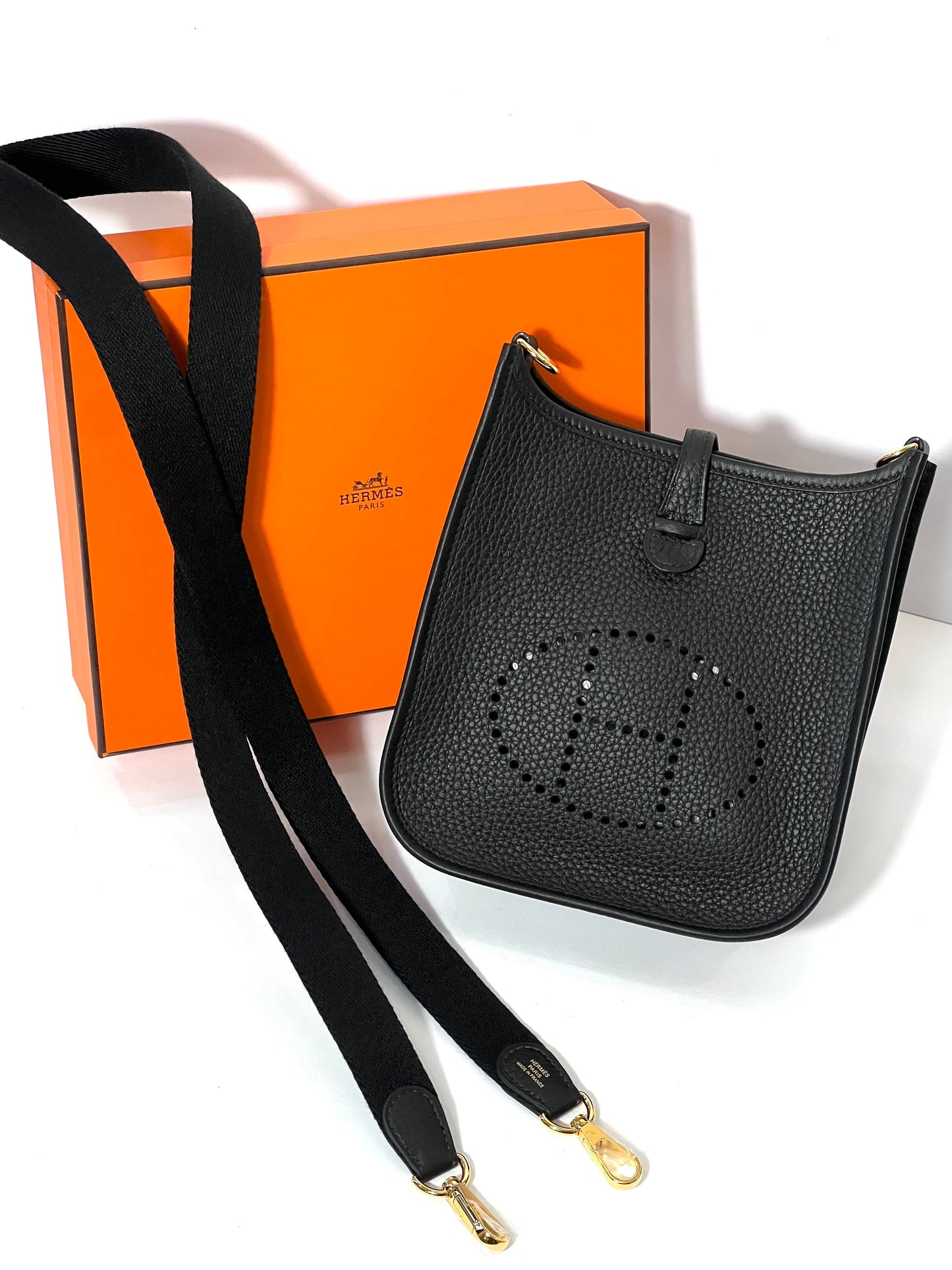 HERMÈS EVELYNE TPM CLEMENCE LEATHER CROSSBODY