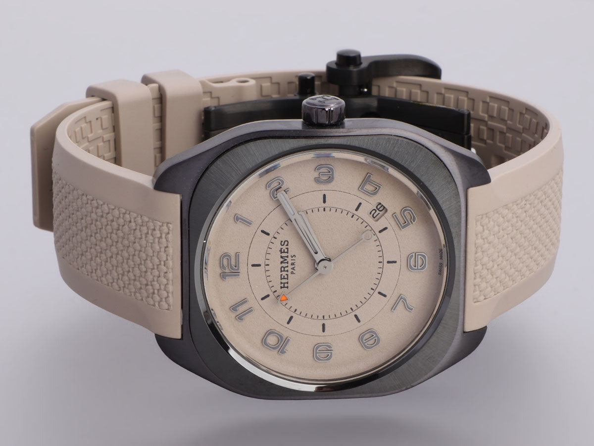 HermÃ¨s H08 for Hodinkee Limited-Edition Watch 39mm