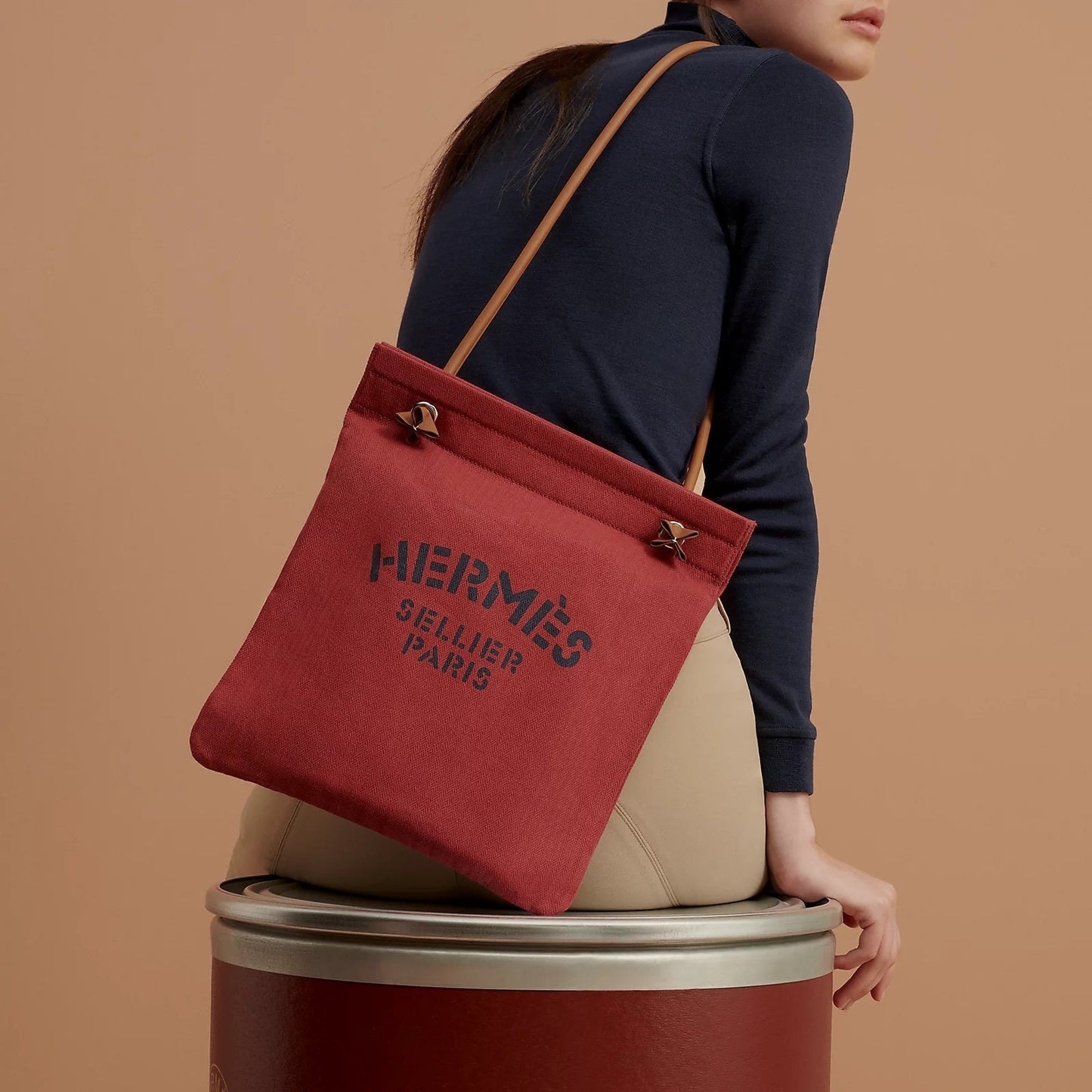 HERMÈS ALINE TOILE SWIFT H GROOMING BAG