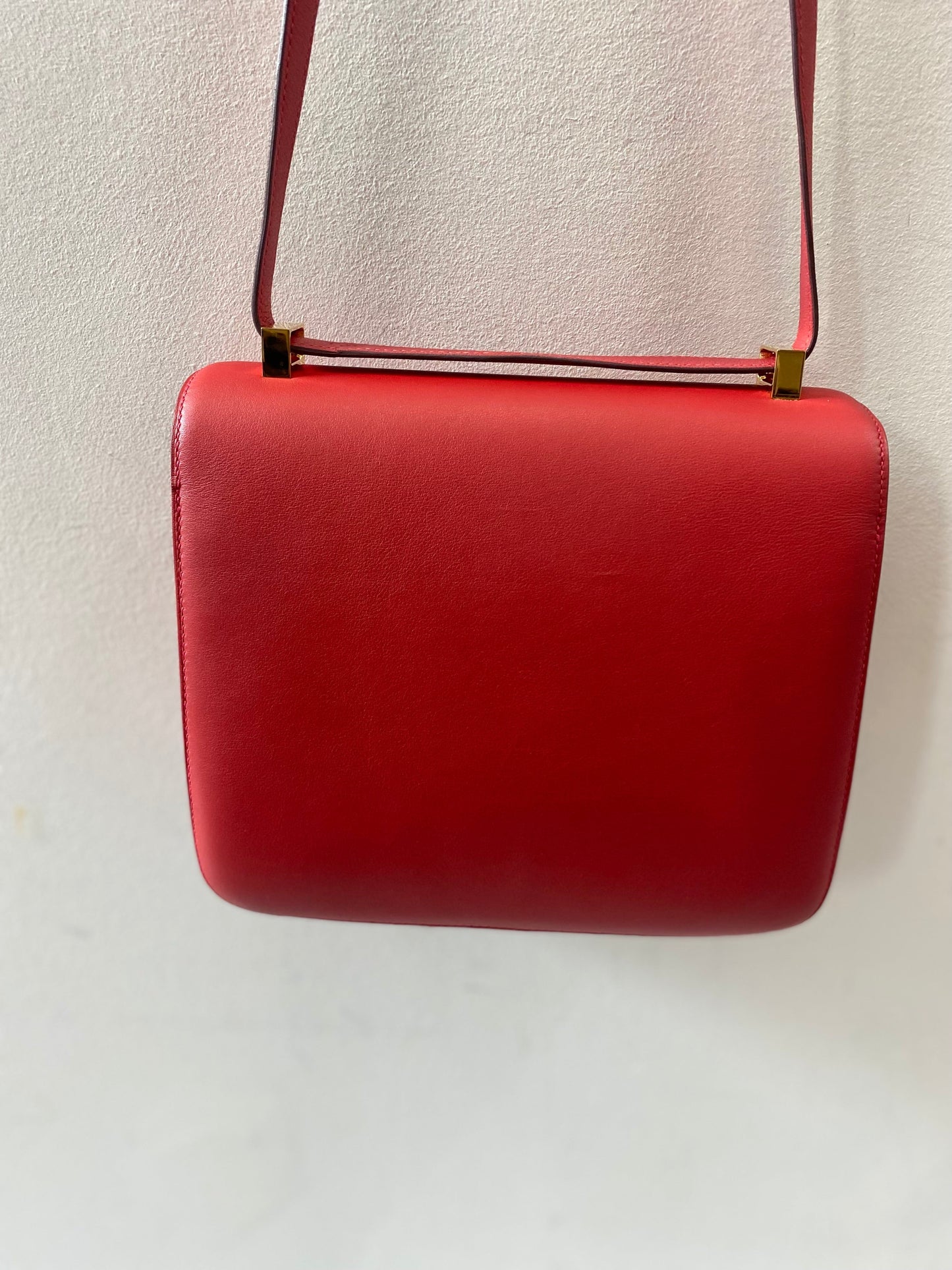 HERMÈS CONSTANCE 24 BAG SWIFT LEATHER-HS