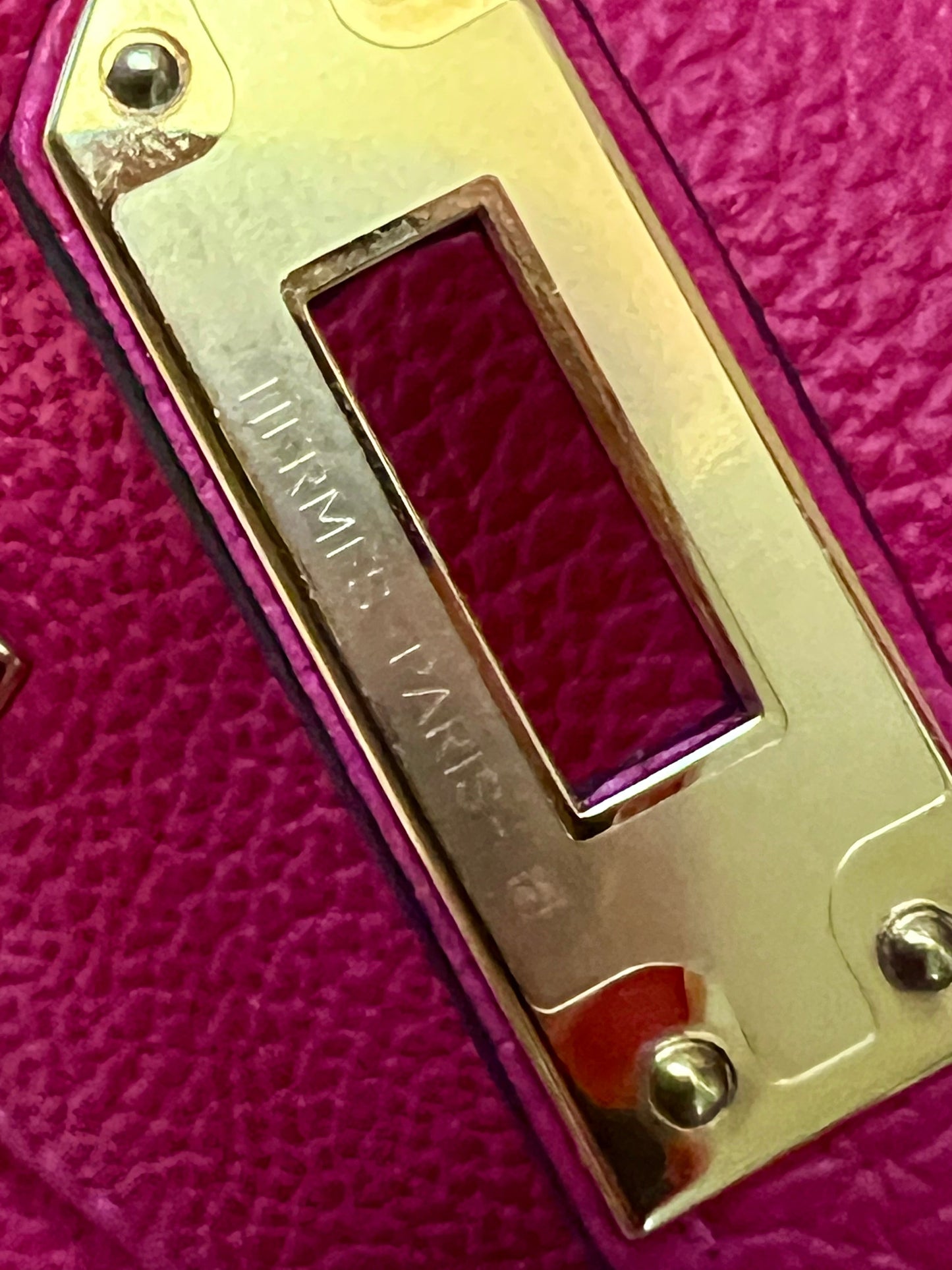 HERMÈS KELLY 25 CLEMENCE LEATHER BAG IN ROSE EXTREME