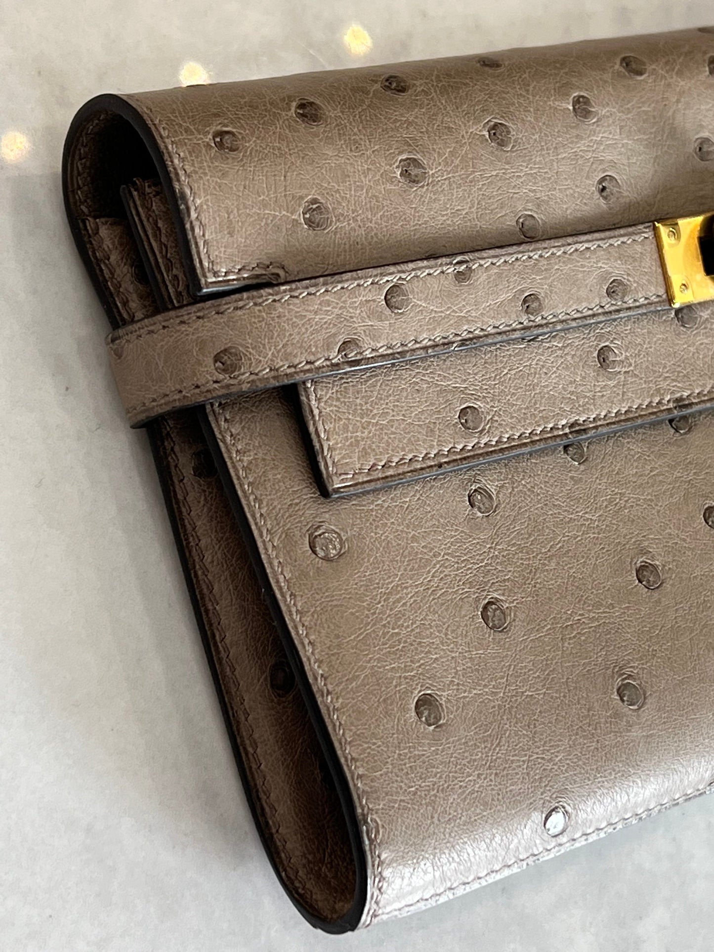 HERMÈS VERT VERONESE OSTRICH LEATHER LONG KELLY WALLET