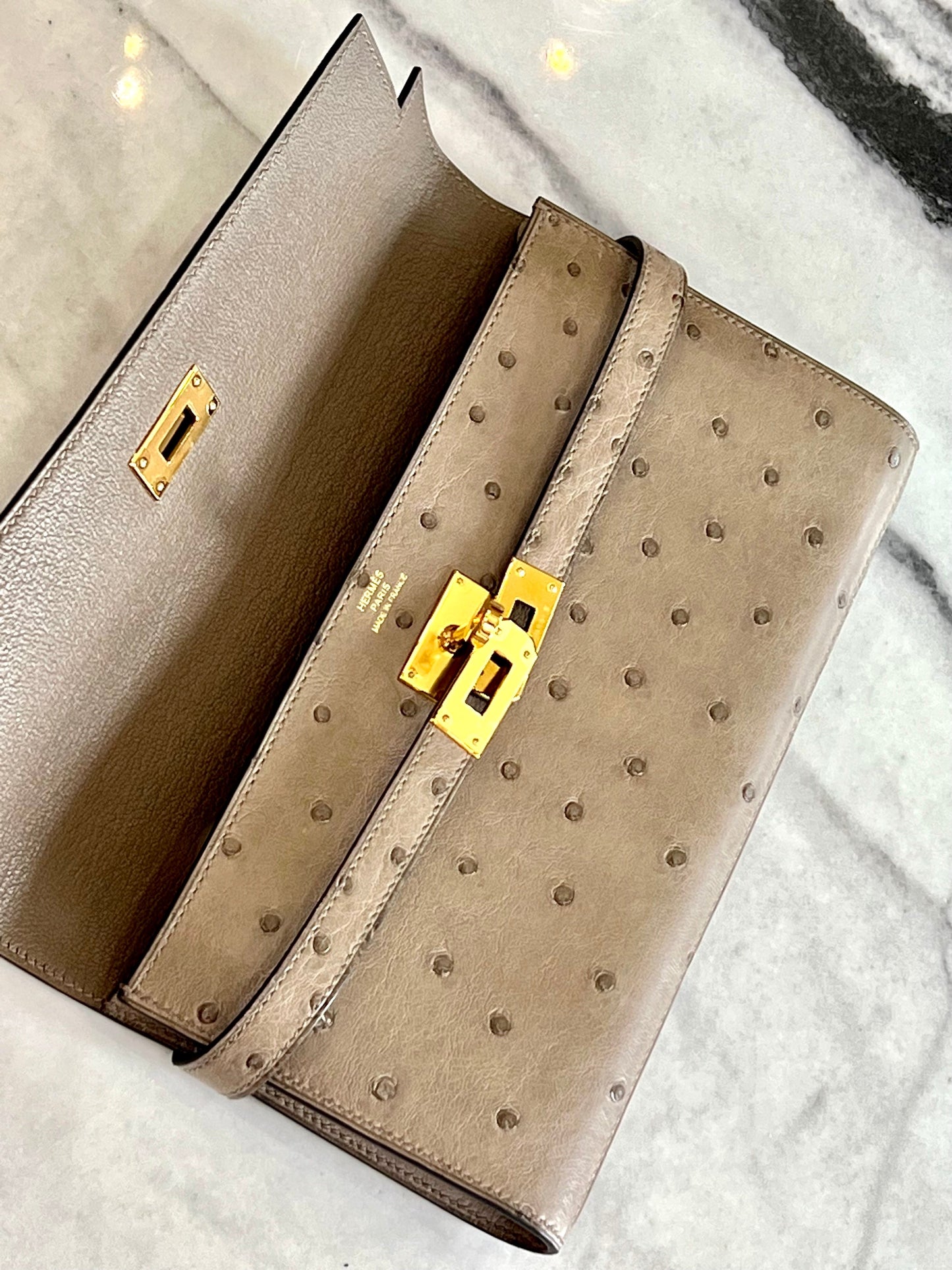 HERMÈS VERT VERONESE OSTRICH LEATHER LONG KELLY WALLET