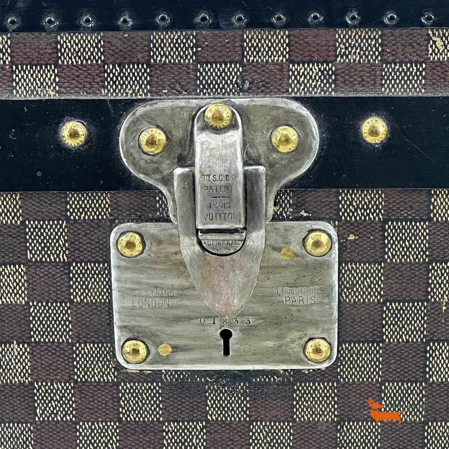 Louis Vuitton Man‘s Shirt Trunk from 1895