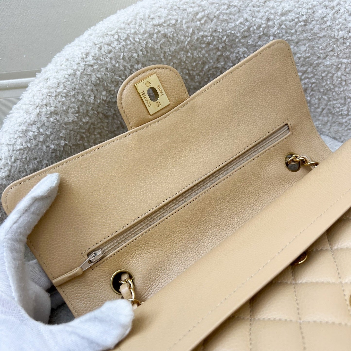GLM-Medium Classic Flap CF in Beige Caviar and GHW (Model: A01112)