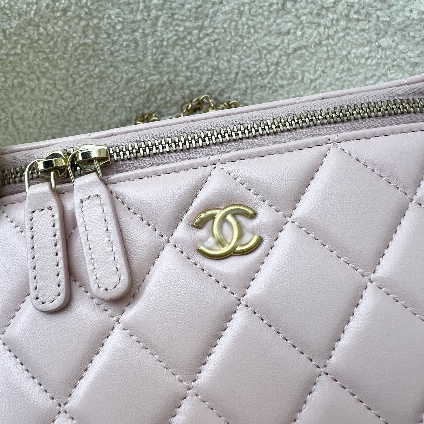 GLM-Pearl Crush Adjustable Chain Small Vanity in 24K Light Pink Lambskin and AGHW