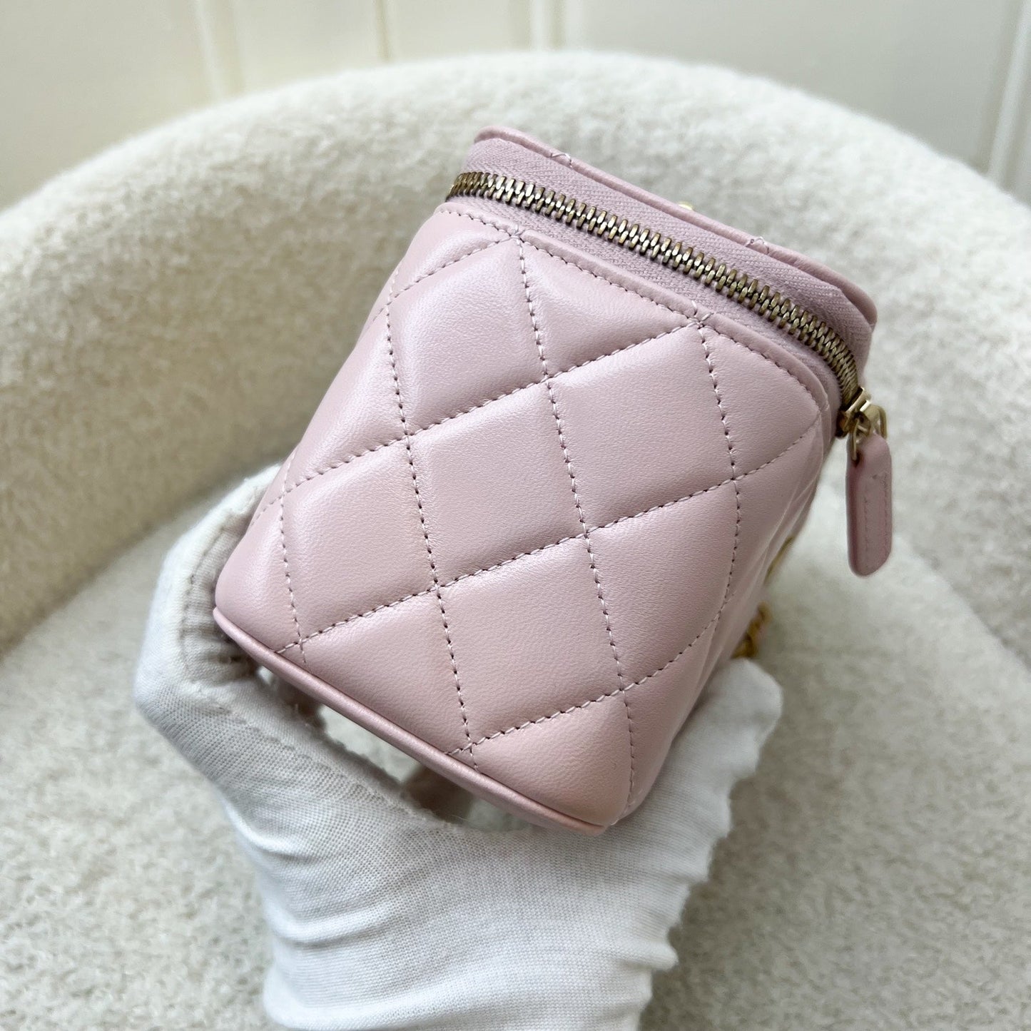GLM-Pearl Crush Adjustable Chain Small Vanity in 24K Light Pink Lambskin and AGHW