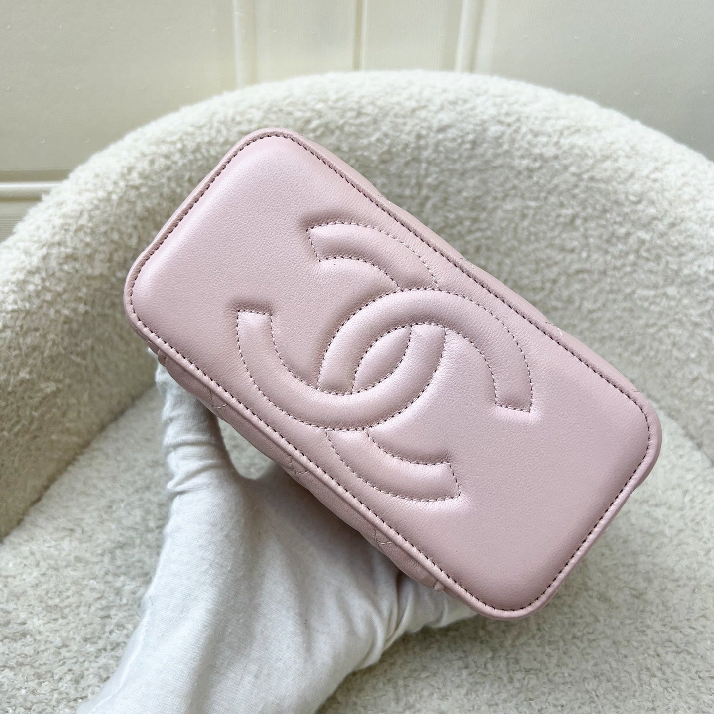 GLM-Pearl Crush Adjustable Chain Small Vanity in 24K Light Pink Lambskin and AGHW
