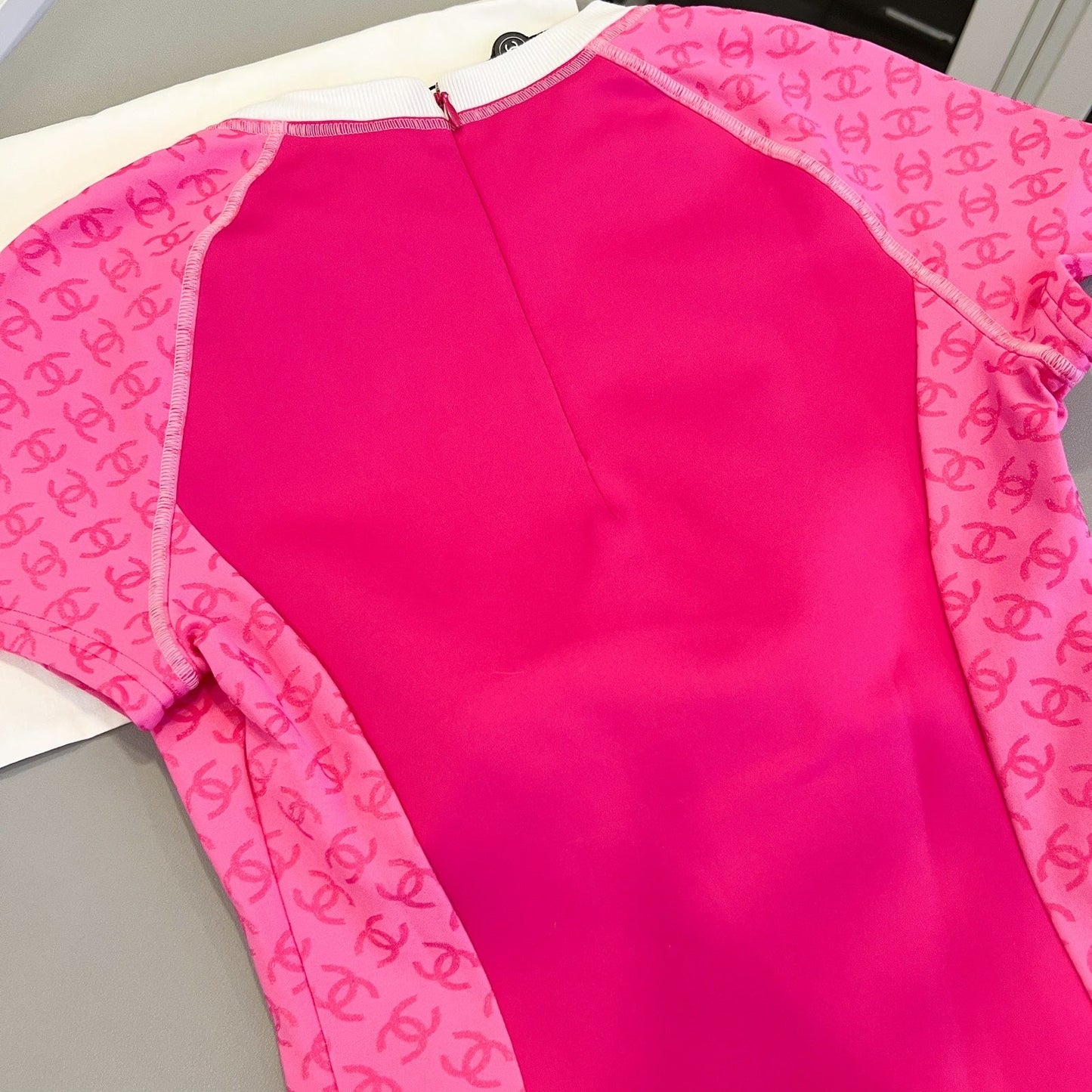 GLM-24P T-shirt Top in Hot Pink Polyamide / Elastane Sz 36