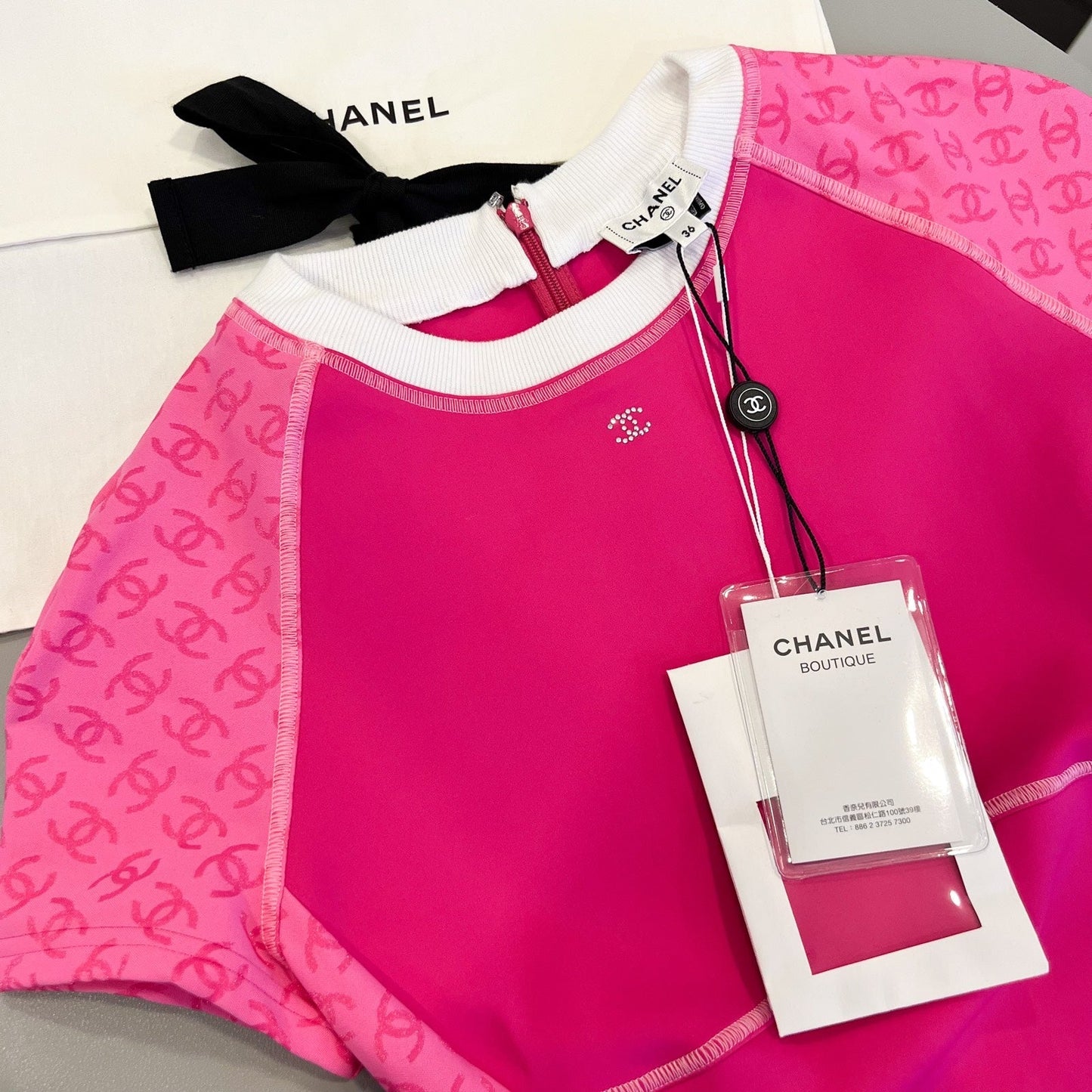 GLM-24P T-shirt Top in Hot Pink Polyamide / Elastane Sz 36