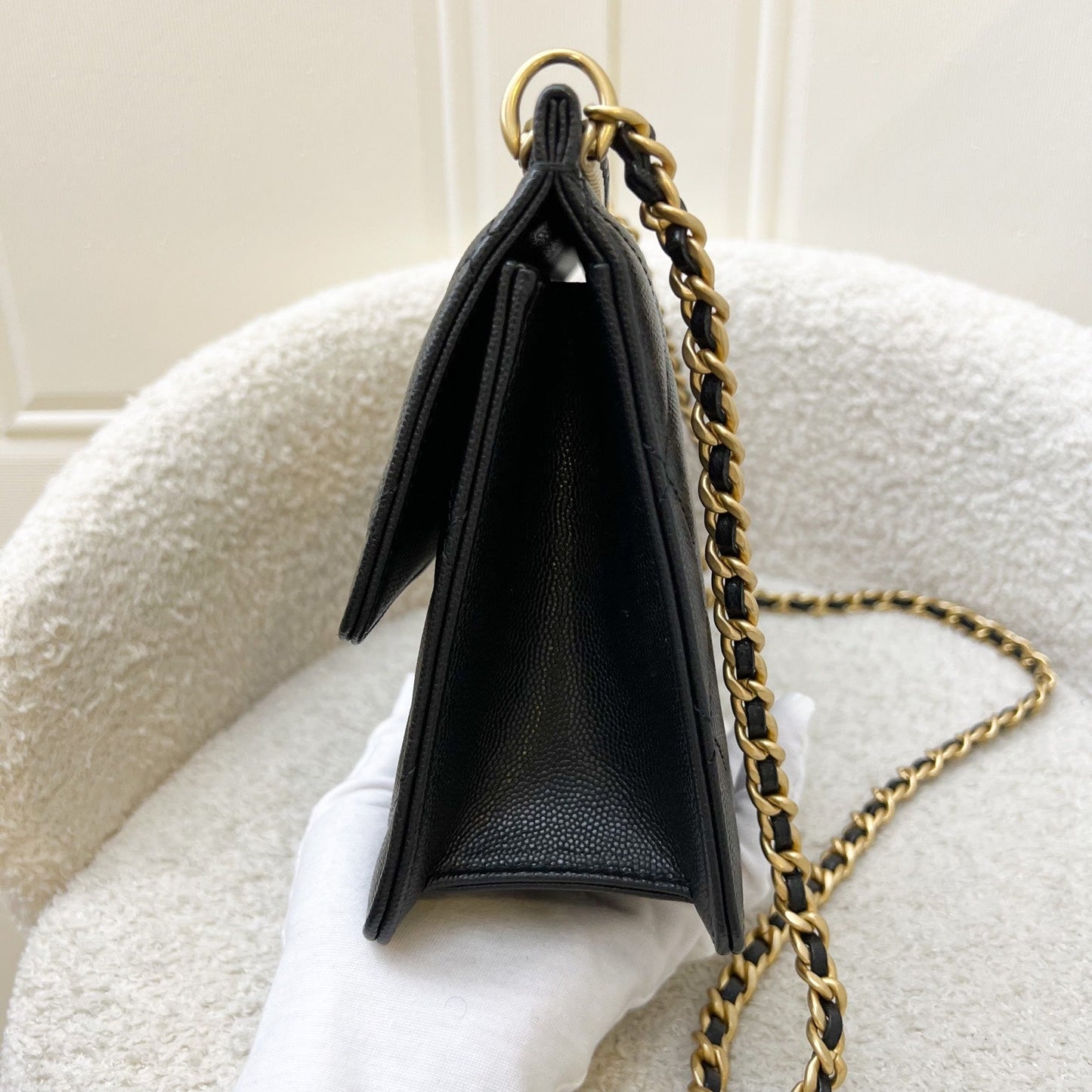 GLM-23A Seasonal Flap Bag in Black Caviar and AGHW