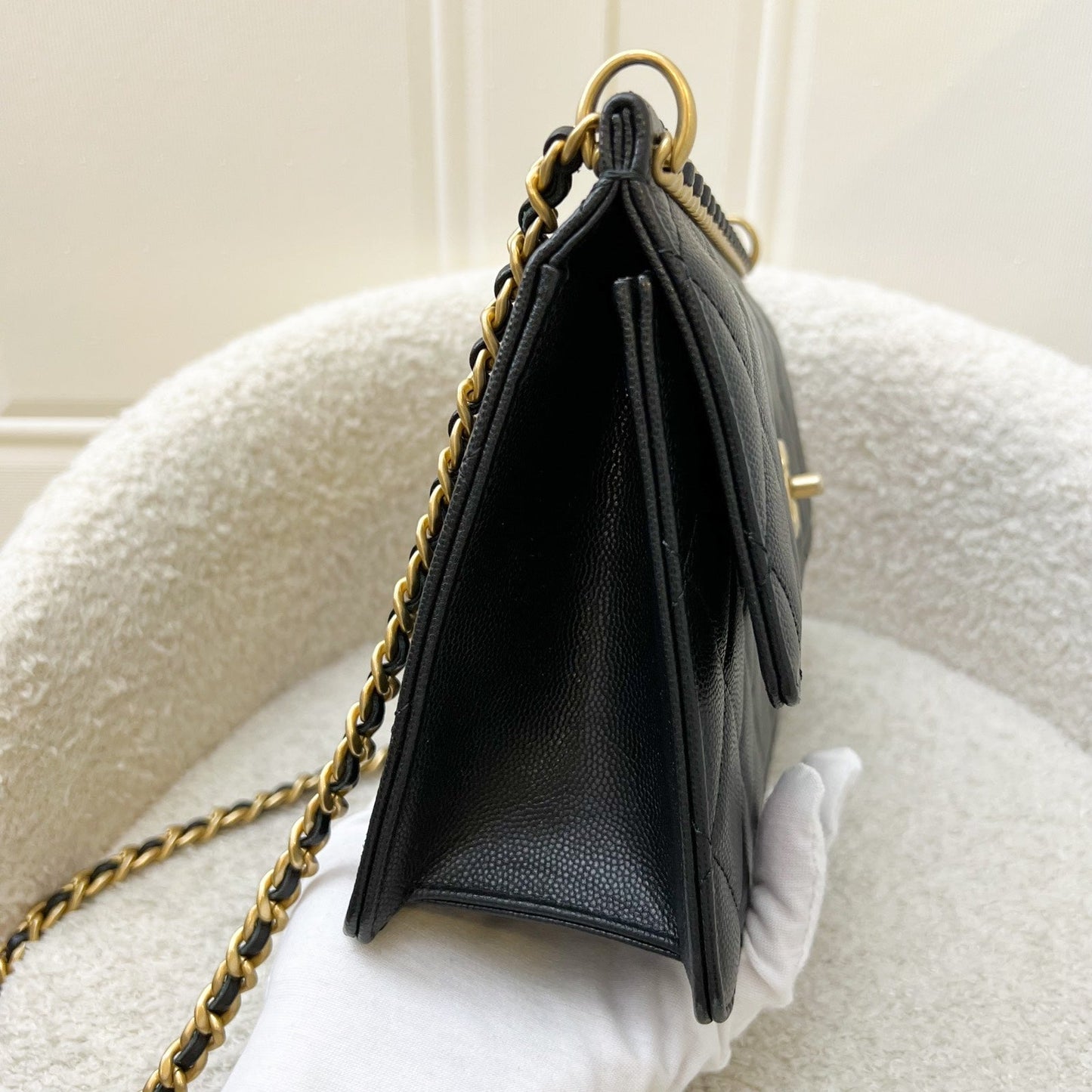 GLM-23A Seasonal Flap Bag in Black Caviar and AGHW