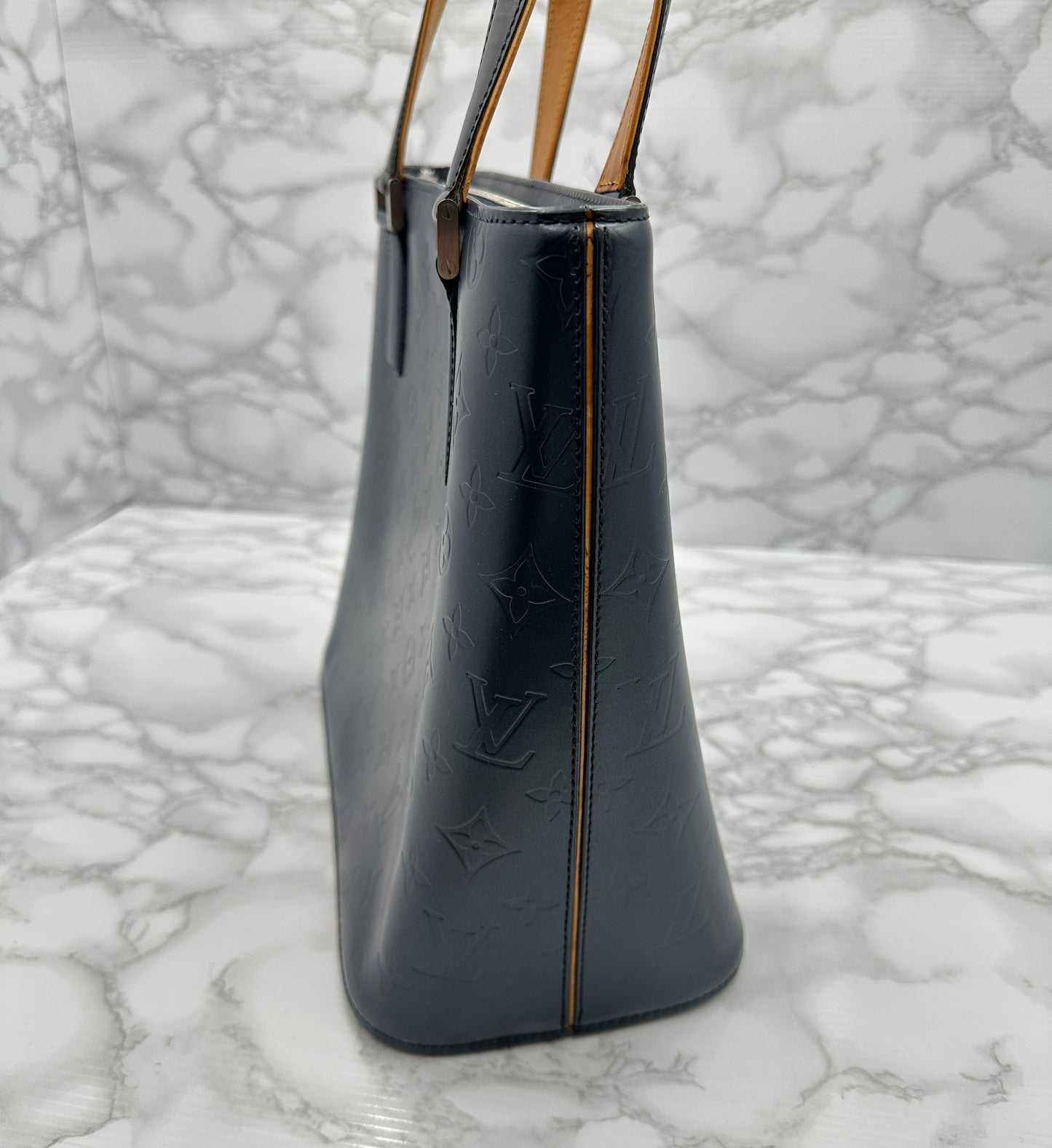 LOUIS VUITTON Monogram Matt Stockton