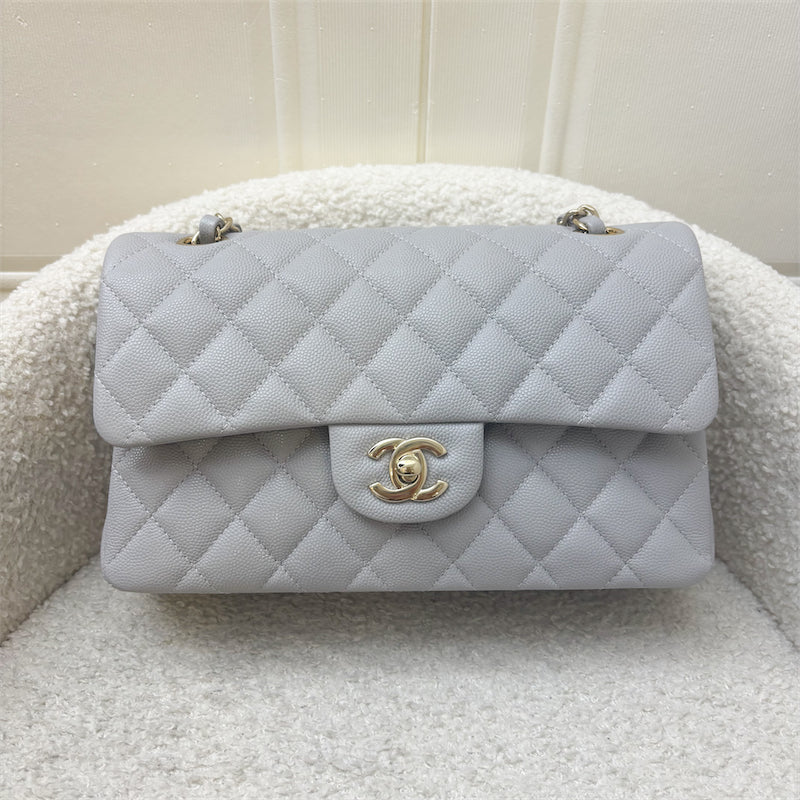 GLM-Small Classic Flap CF in 21A Dove Grey Caviar and LGHW