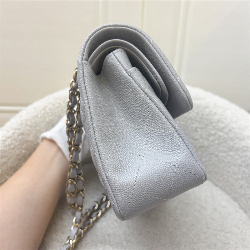 GLM-Small Classic Flap CF in 21A Dove Grey Caviar and LGHW