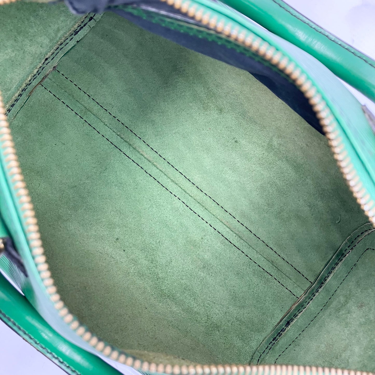 LOUIS VUITTON Epi Speedy 25