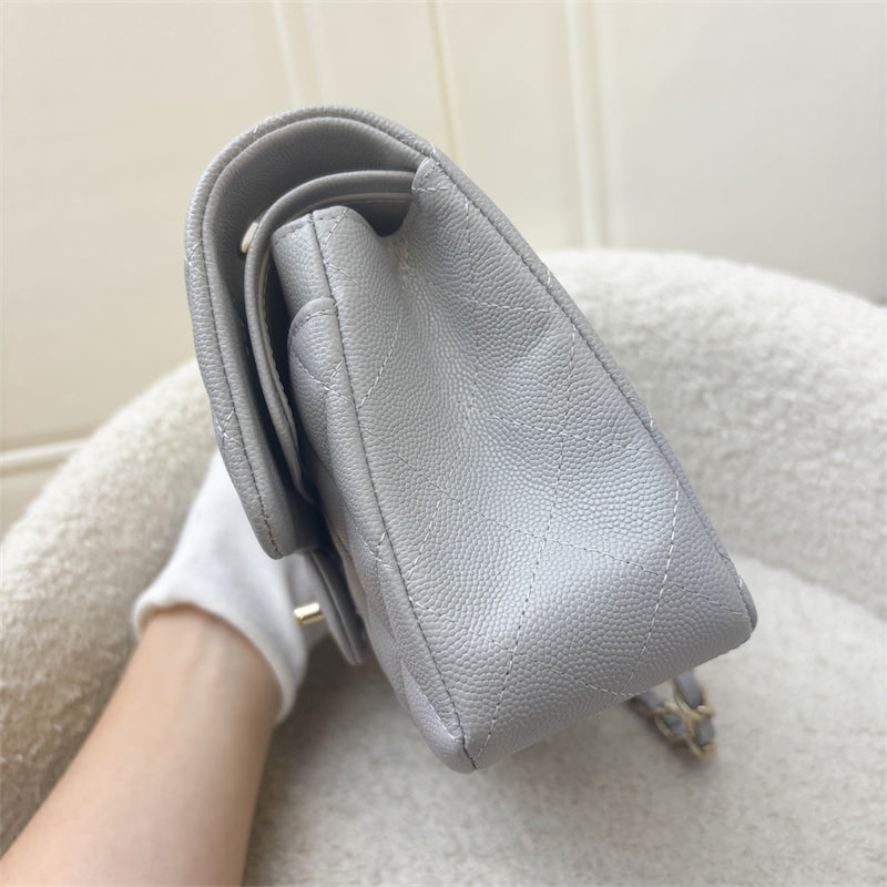 GLM-Small Classic Flap CF in 21A Dove Grey Caviar and LGHW