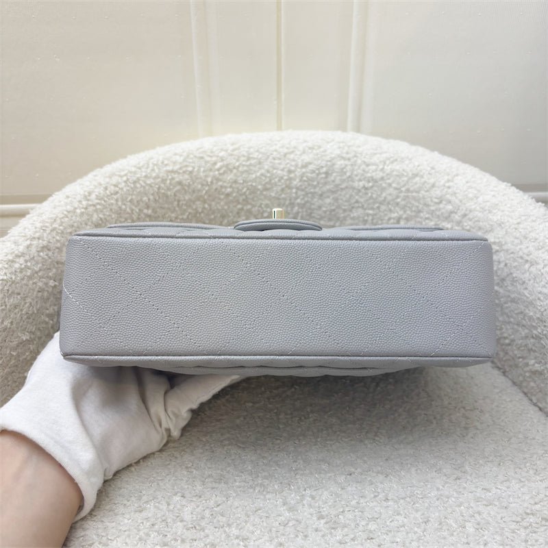 GLM-Small Classic Flap CF in 21A Dove Grey Caviar and LGHW